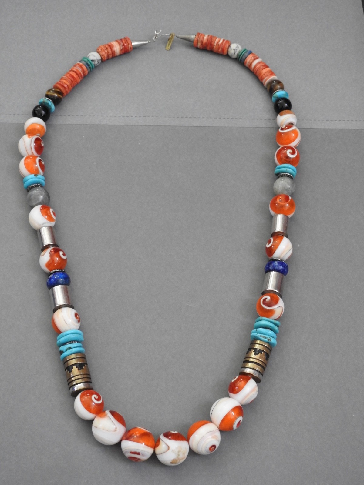 TOMMY SINGER 30″ NECKLACE Navajo with metal tag