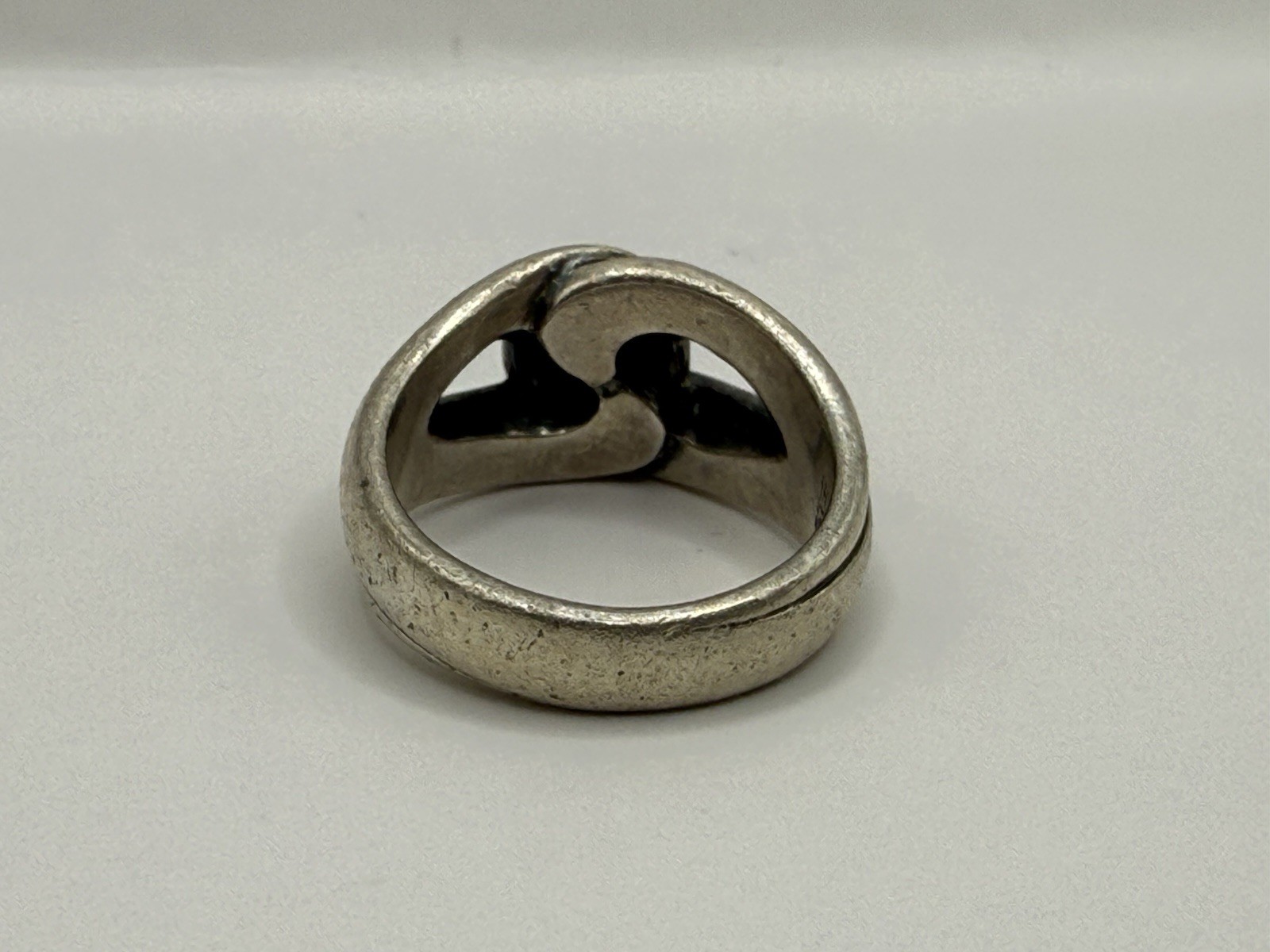 James Avery 925 Sterling Silver Knot Loop Band Ring Size 6.75 (9.54Gr)