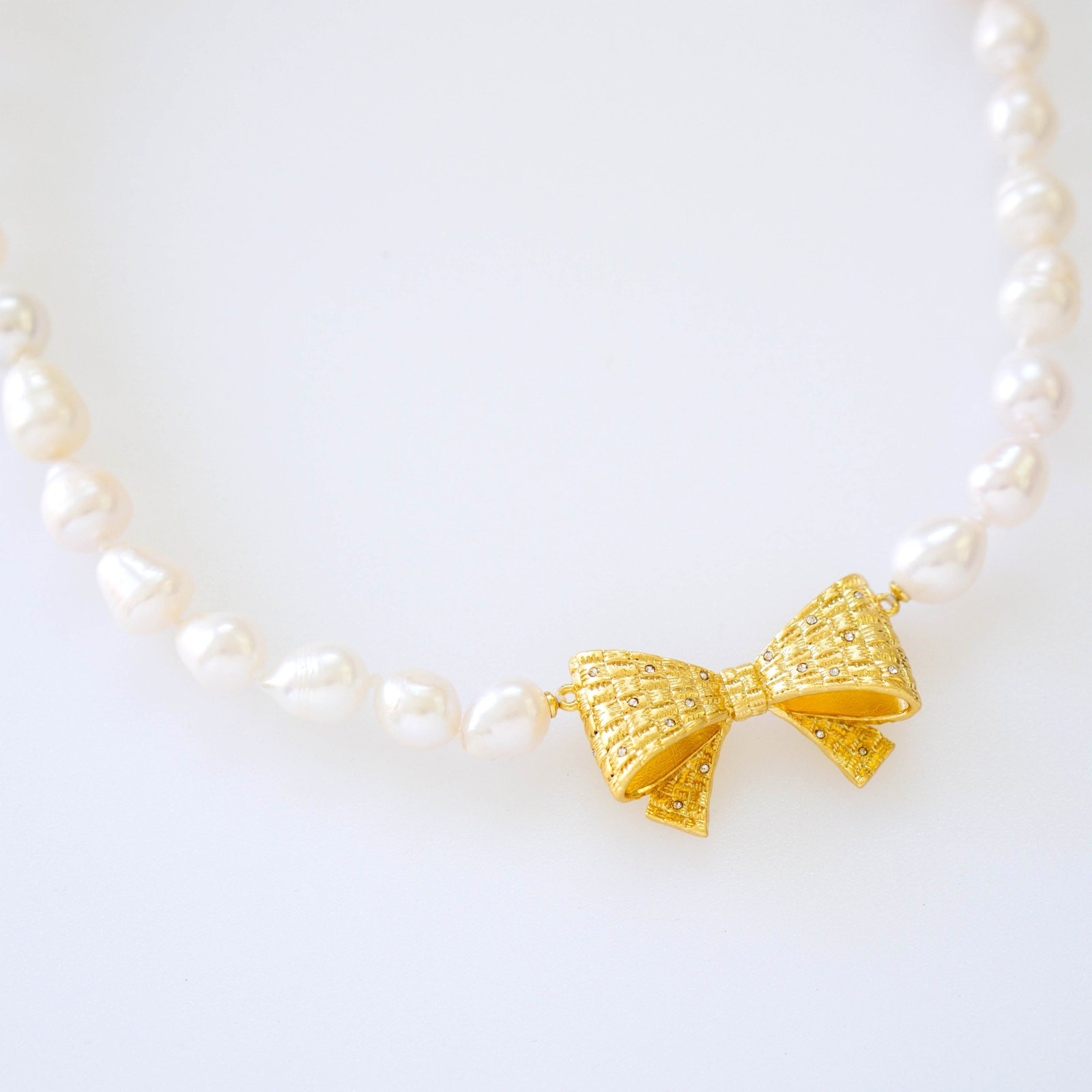 Kate Spade Wrapped In A Bow Pearl Necklace