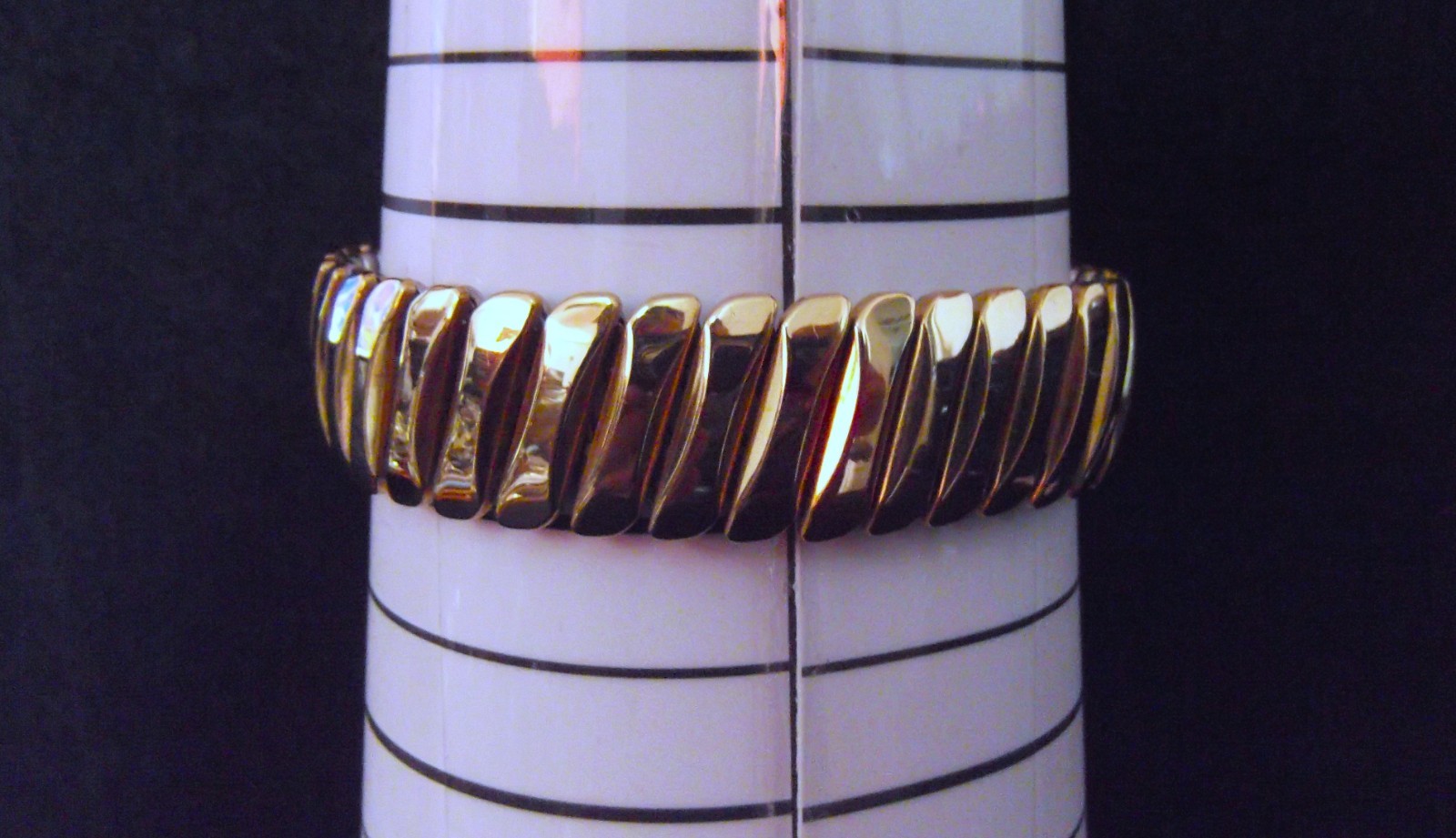 VINTAGE ART DECO BROADWAY CURVED MEN’S WATCH 1OK G/F BAND MANUAL WIND