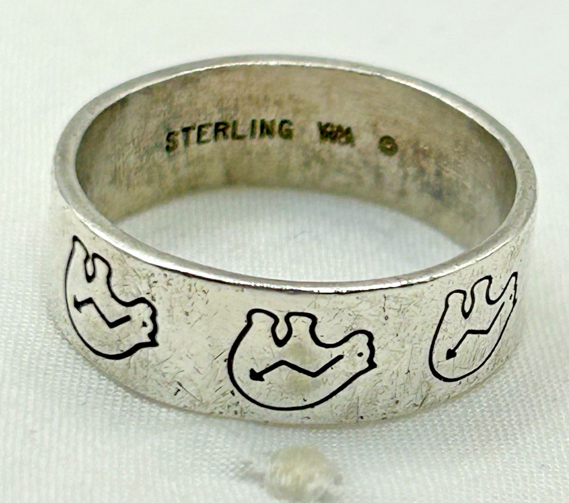 Vintage WHEELER MANUFACTURING CO Sterling Silver Bear Fetish Ring Size 7.75