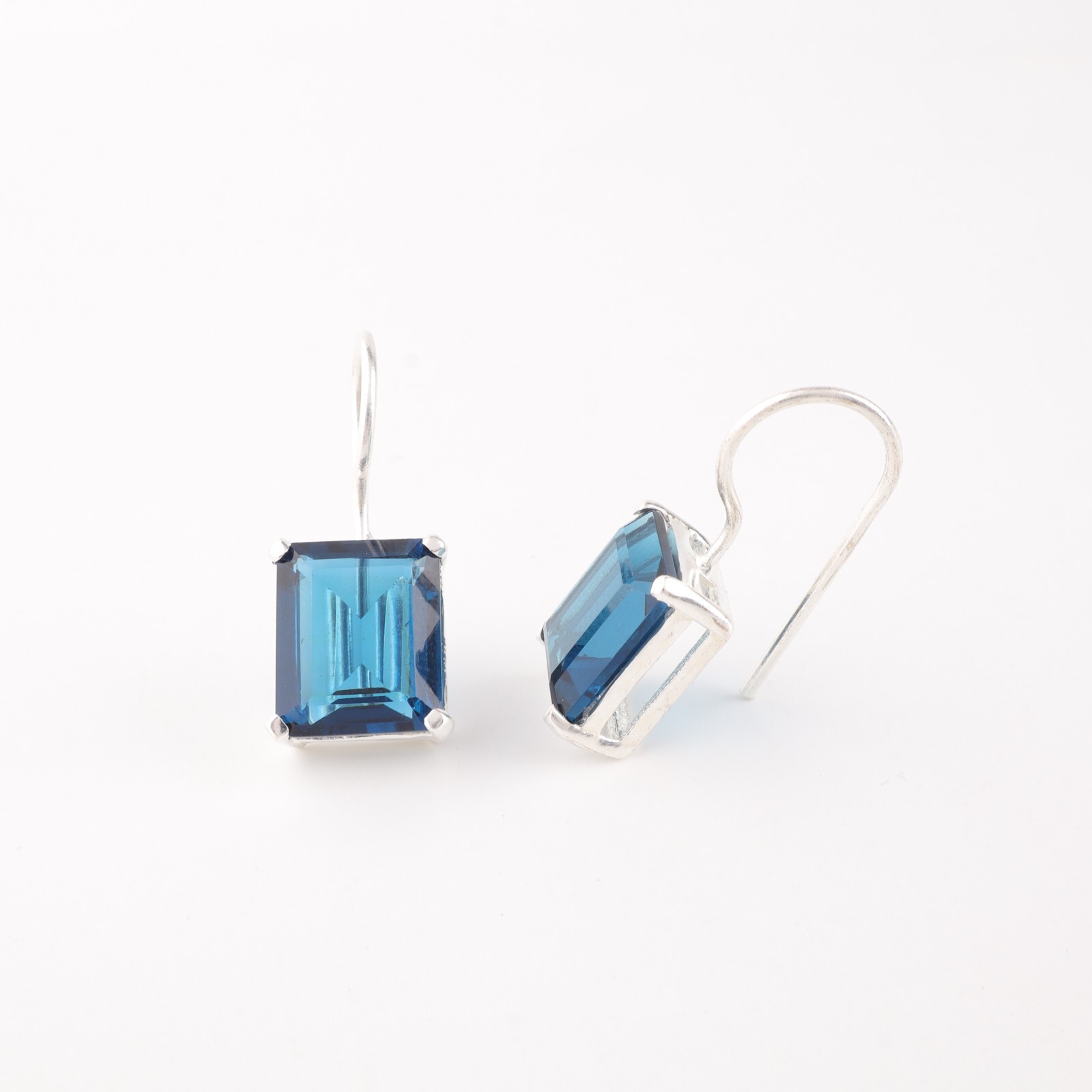 Natural London Blue Topaz Gemstone 925 Sterling Silver Handmade Earrings 1.06″