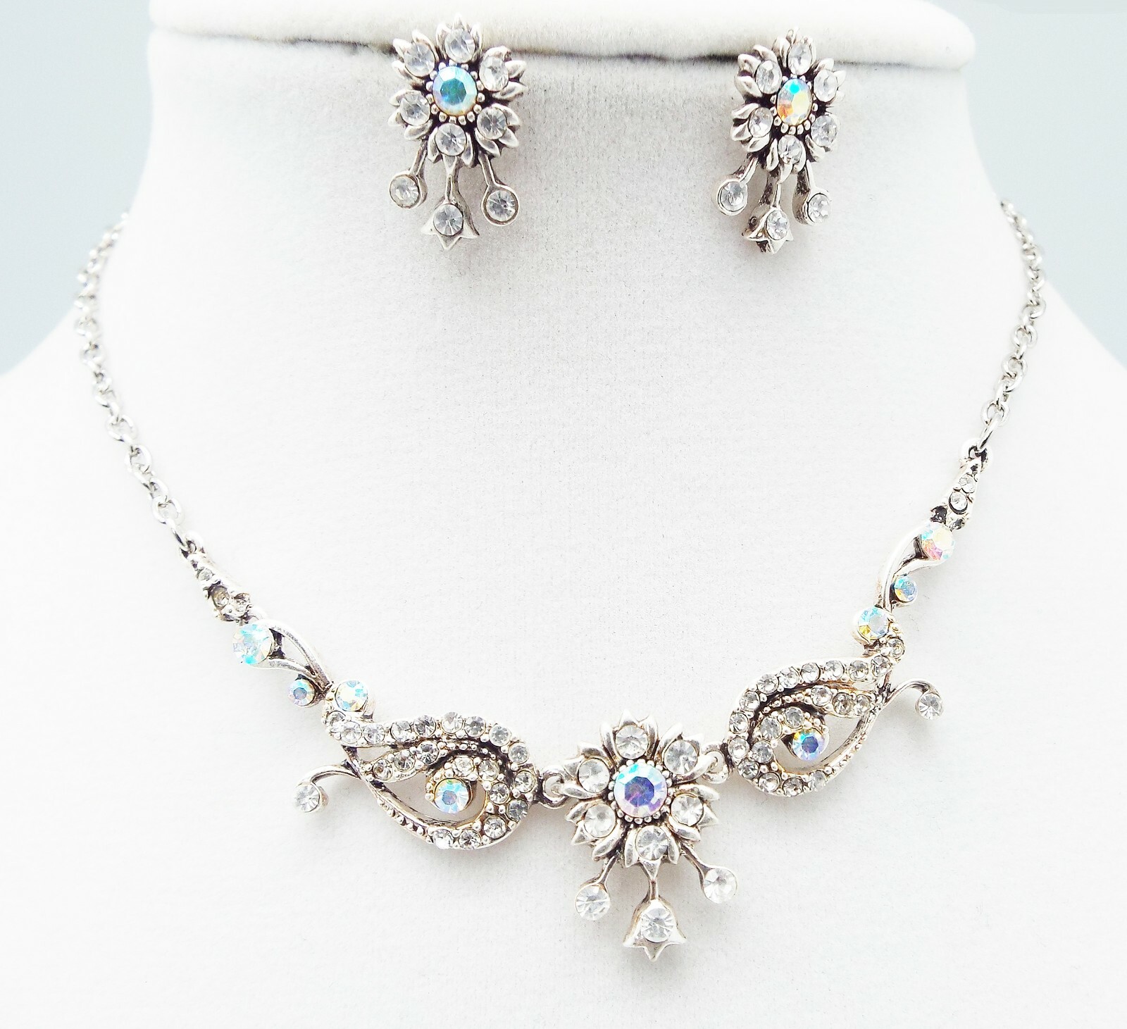 CC 18 in CLEAR A/B CRYSTAL SILVER VICTORIAN NECKLACE EARRINGS JEWELRY SET NEW