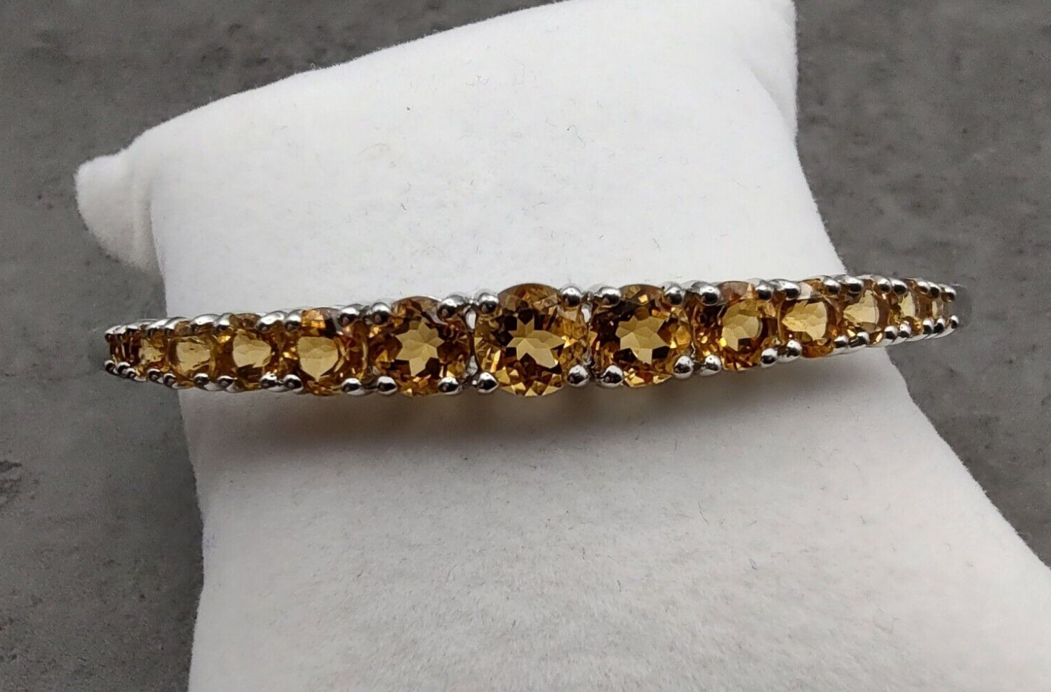 Estate KN Sterling Silver 4.86cttw Natural Citrine Hinged Bangle Bracelet 8.25″