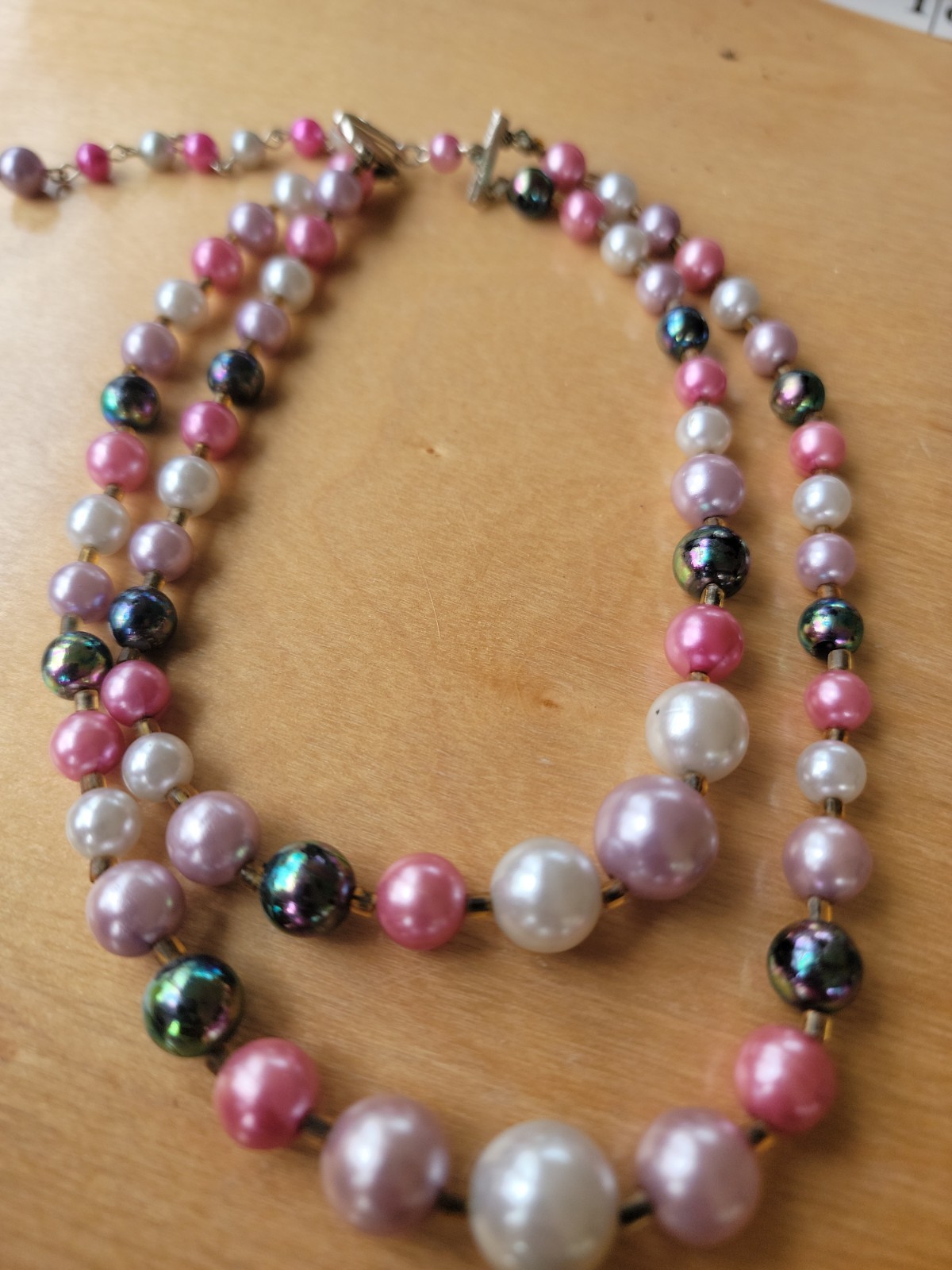 Vtg Signed Japan 3 Strand Faux Pearl Iridescent Bead Neckace