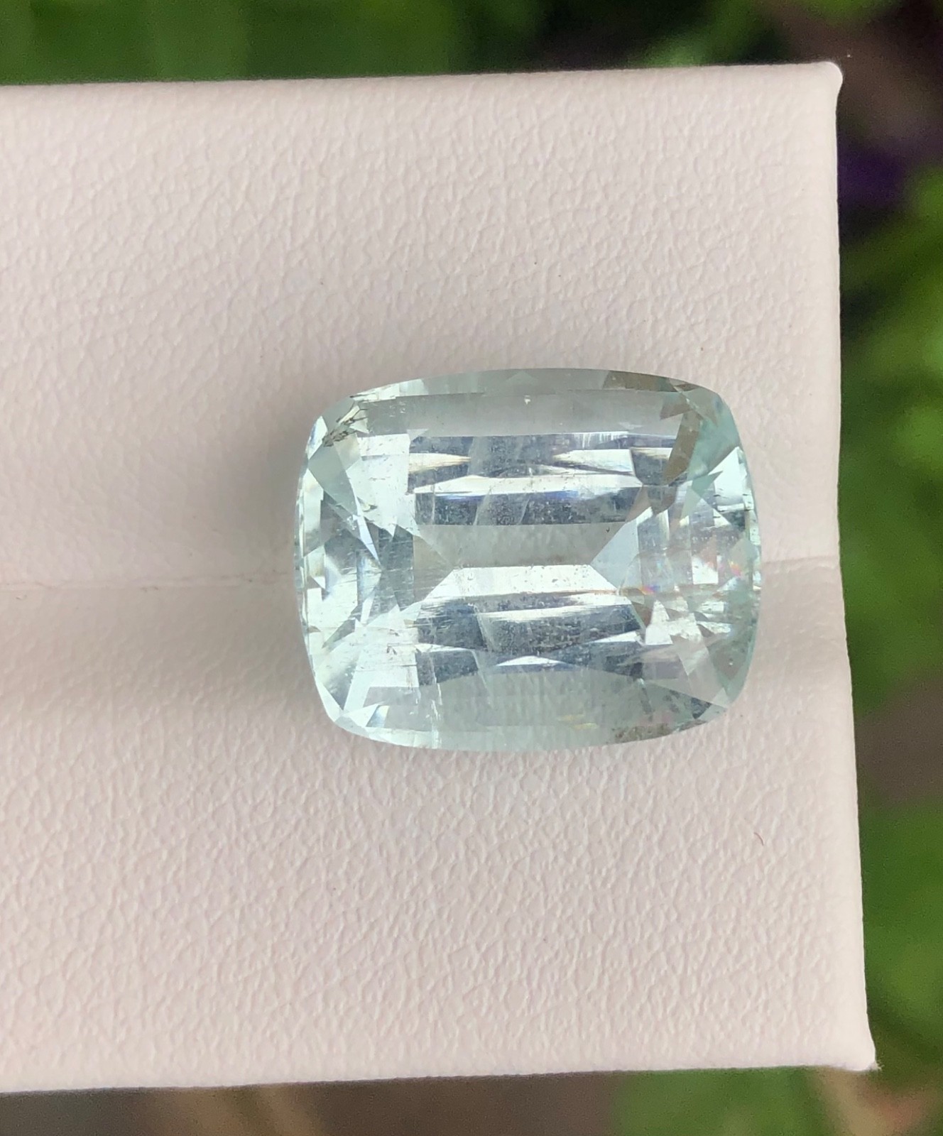 11.70 Cts Natural Cut Top Quality Aquamarine, loose gemstone from Pakistan