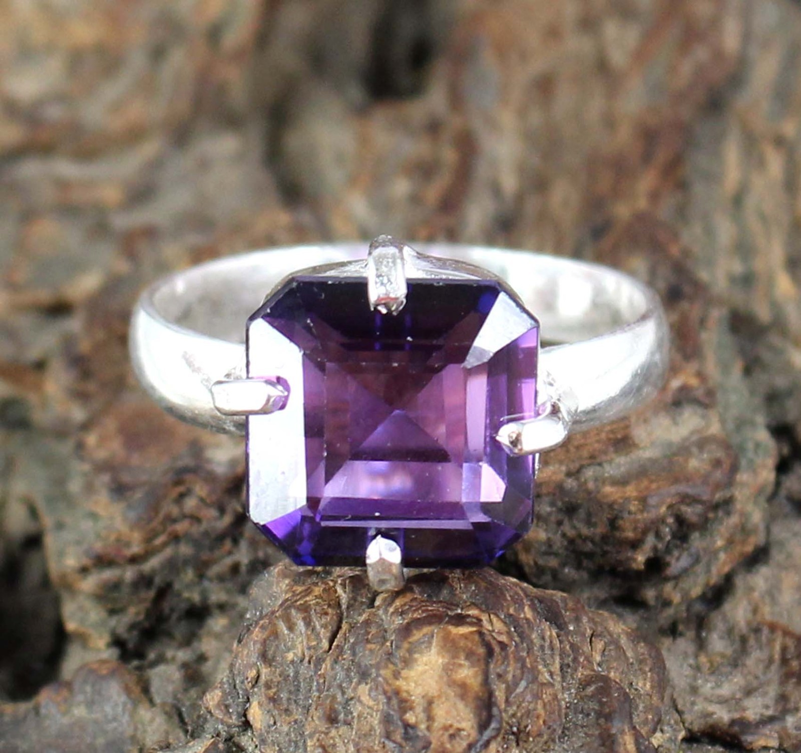 Natural 8.05 Ct Octagon Boysenberry Sapphire Gemstone Ring Free Certification