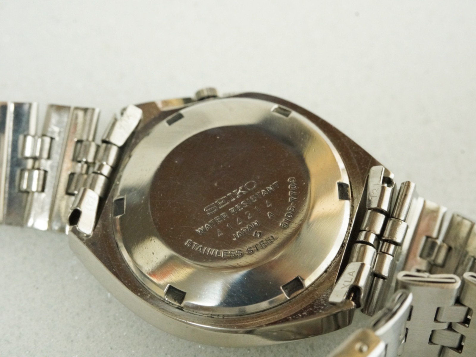 SEIKO 5 ACTUS SS 6106-7700 Green Dial Kanji Day Genuine Bracelet Gift Box