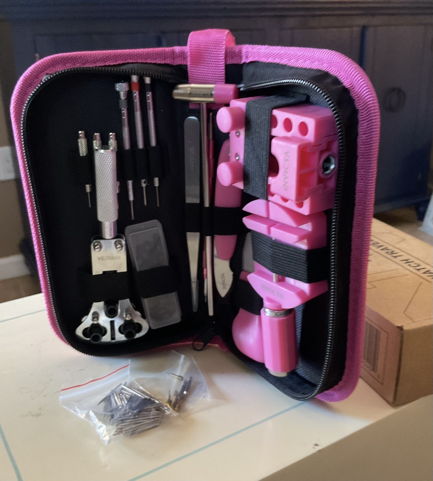 NEW In Box Invicta Travel Watch Repair Tool Kit Pink/White (ITK-008)#1036