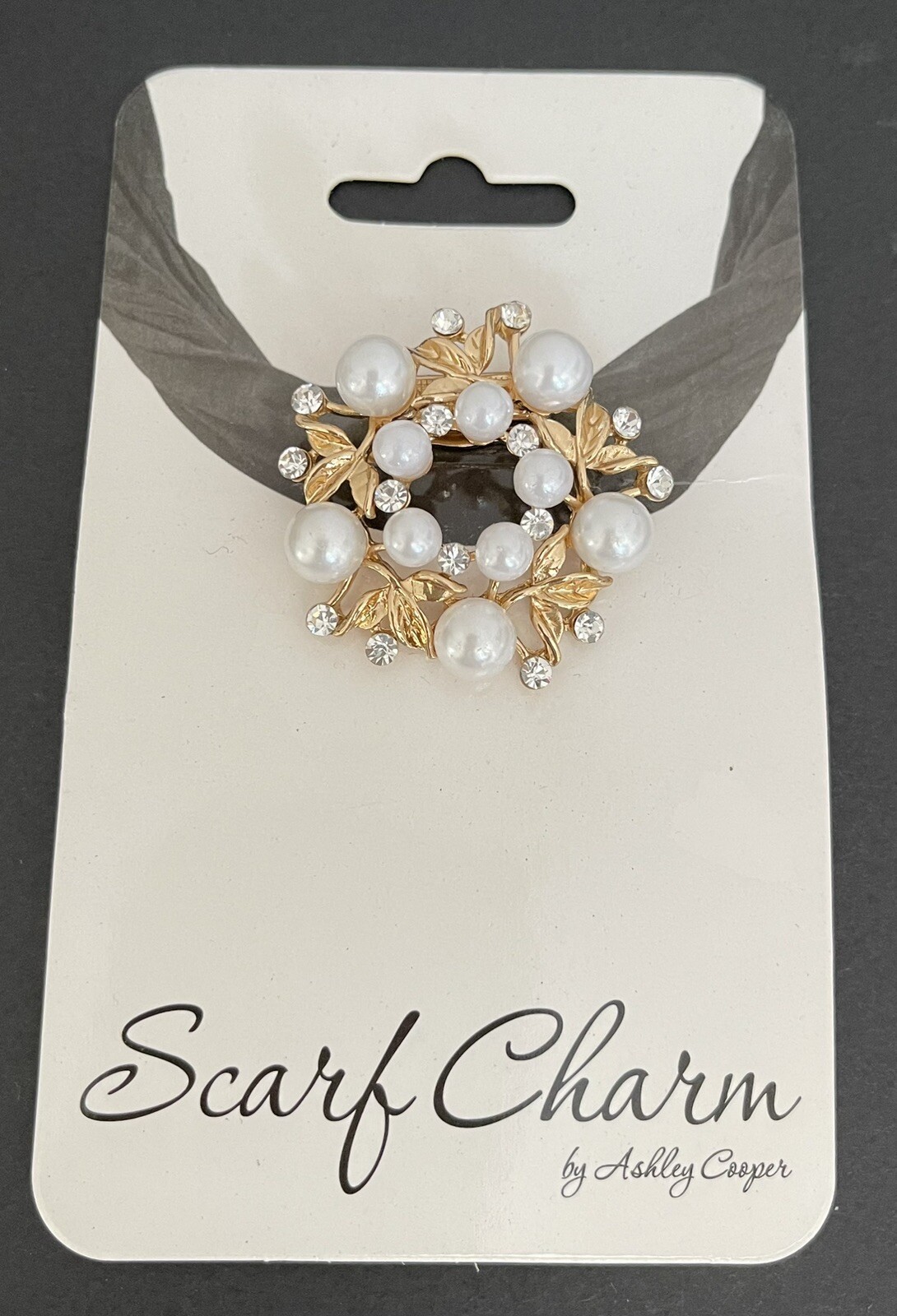 SCARF CHARM CLIP WREATH Rhinestones Faux Pearls Gold Tone Sweater Ashley Cooper