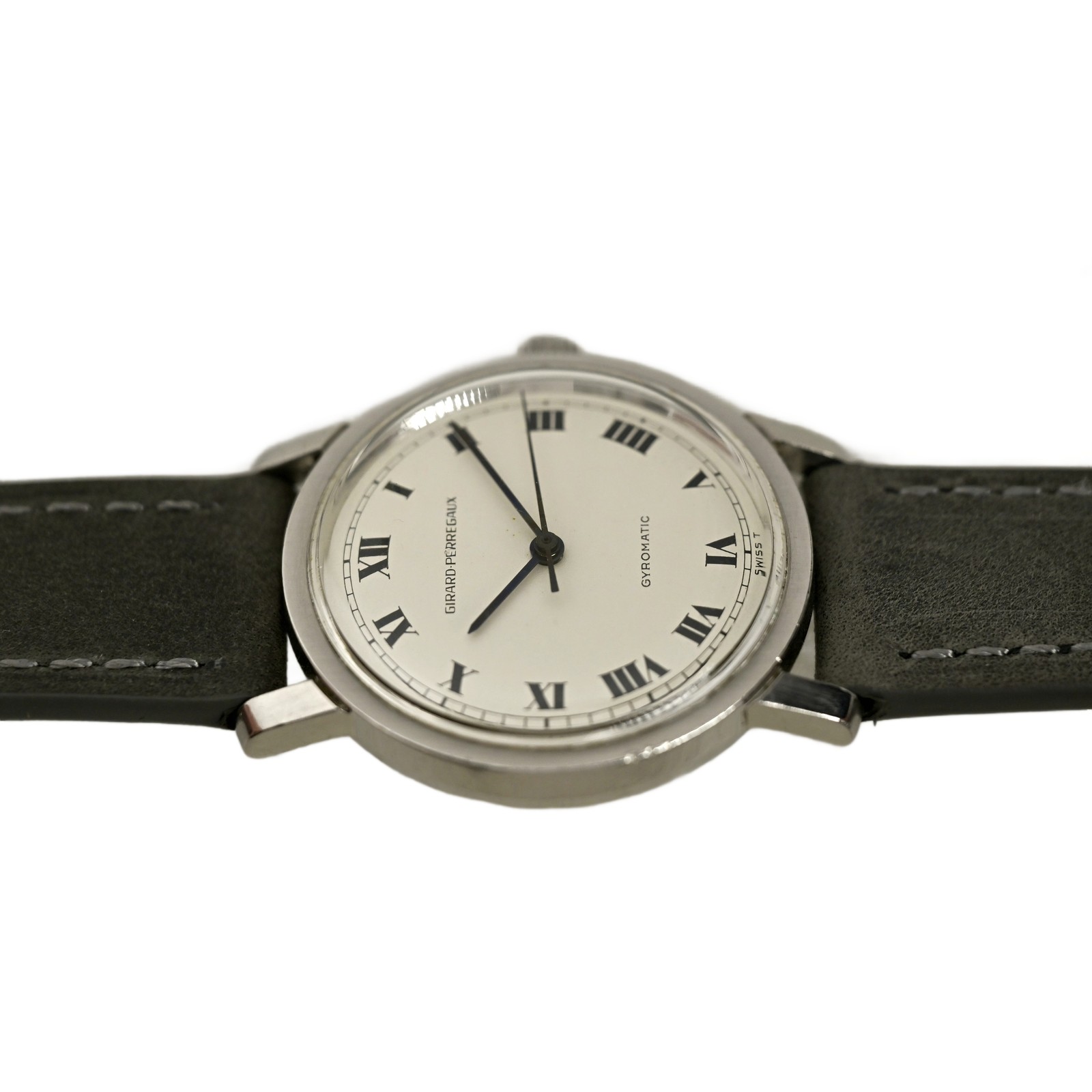 Girard Perregaux Gyromatic 8906V Caliber 32A 33mm Men’s Dress 1966 Vintage