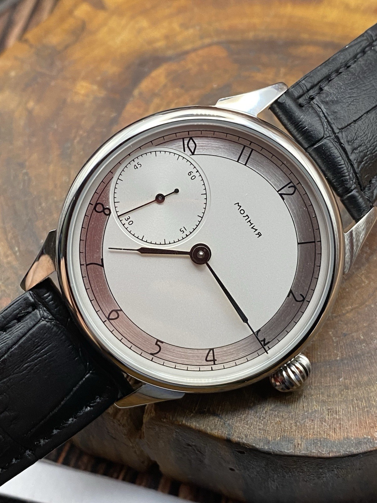 Vintage Watch USSR MARRIAGE Rare Classic Dress Men’s mechanism MOLNIJA 3602