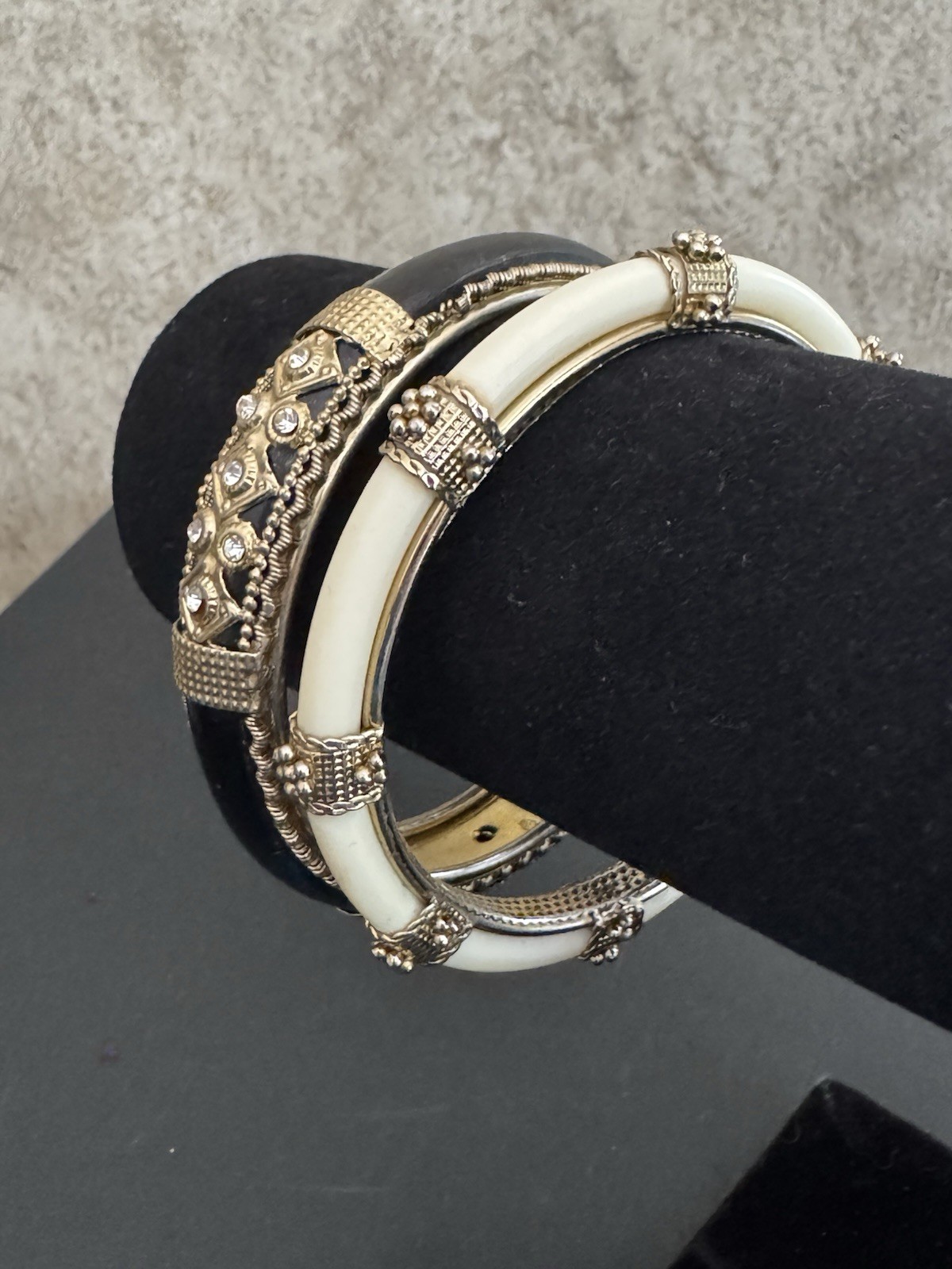 Gold Tone Black Cream Enamel Hinged Bangle Bracelet Lot Size 8 Missing Stones