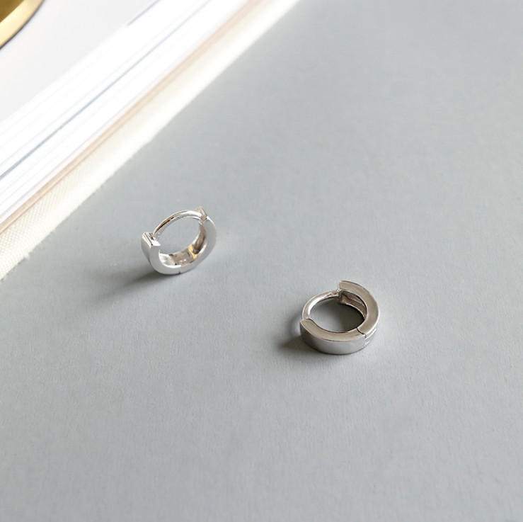 925 Sterling Silver Tiny Plain Huggie Baby Hoop Earrings Infants Girls 0.23″ A33