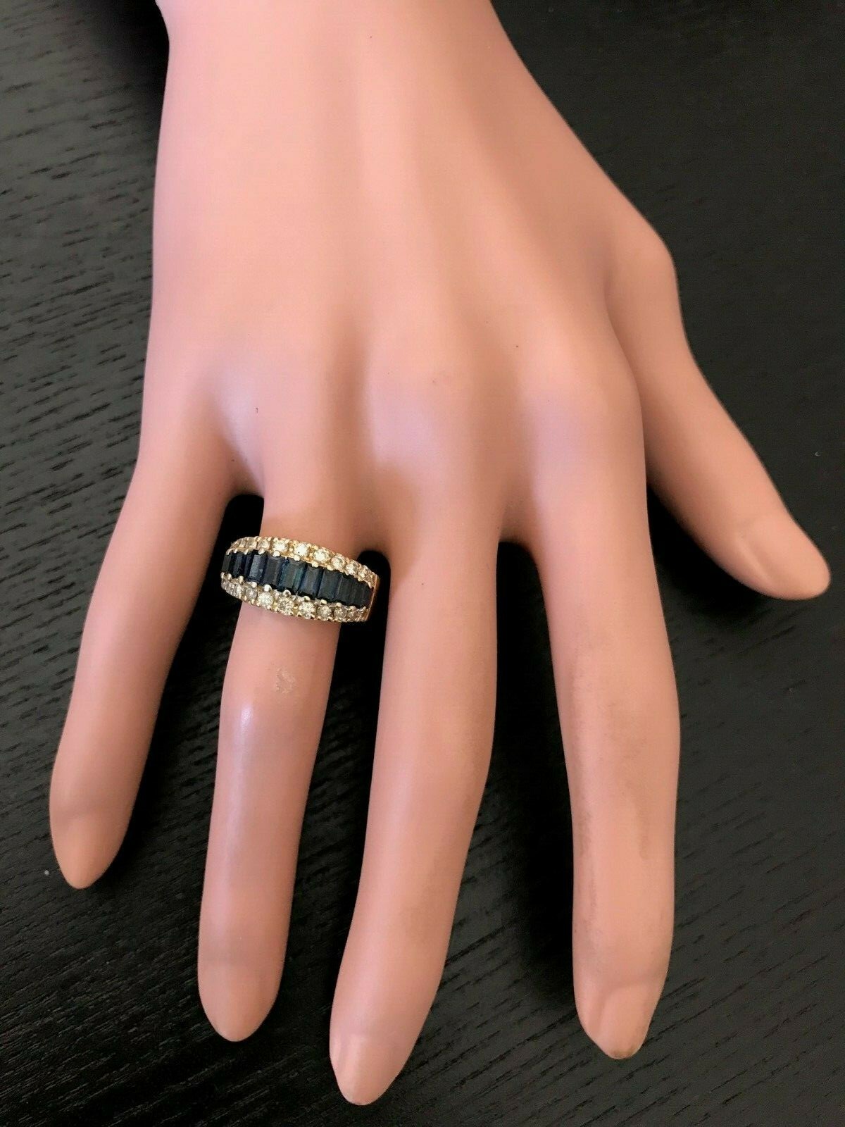 3.54 Carat Natural Sapphire and Diamonds in 14K Solid Yellow Gold Women’s Ring