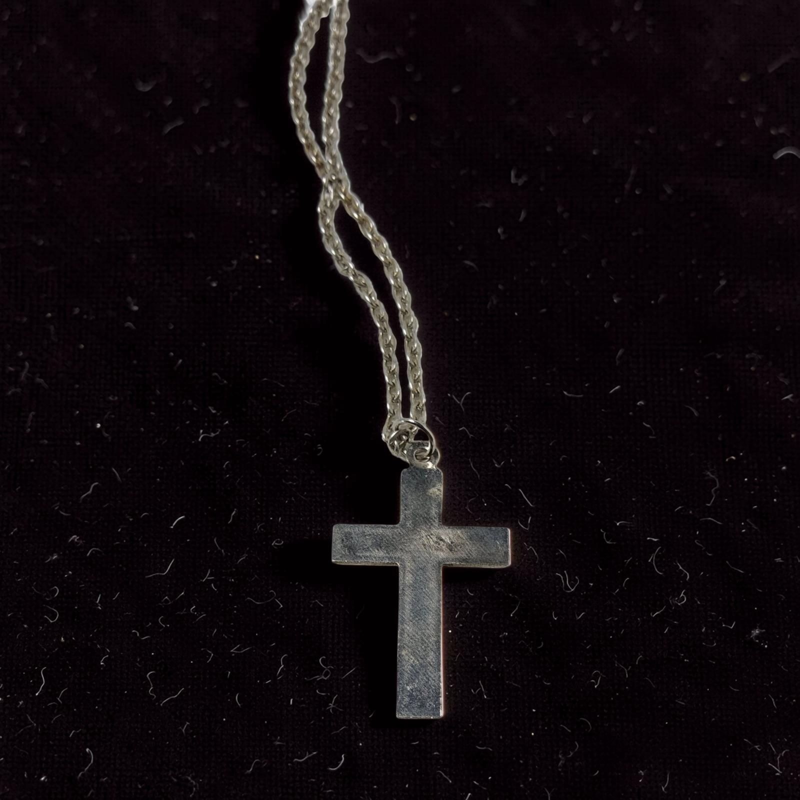 Vintage 10″L Chain Link Necklace W/Swirl Design Cross