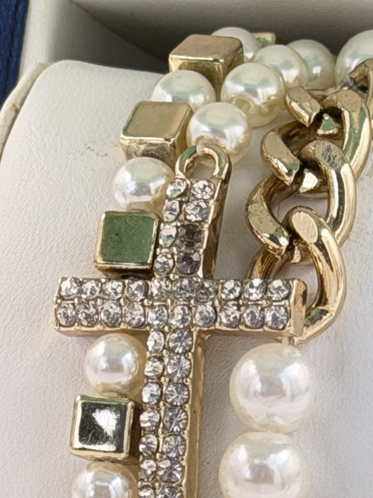 Lovita Bracelet Bundle Cross Infinity Love Pearl Gold Tone Stack Stretch Gift