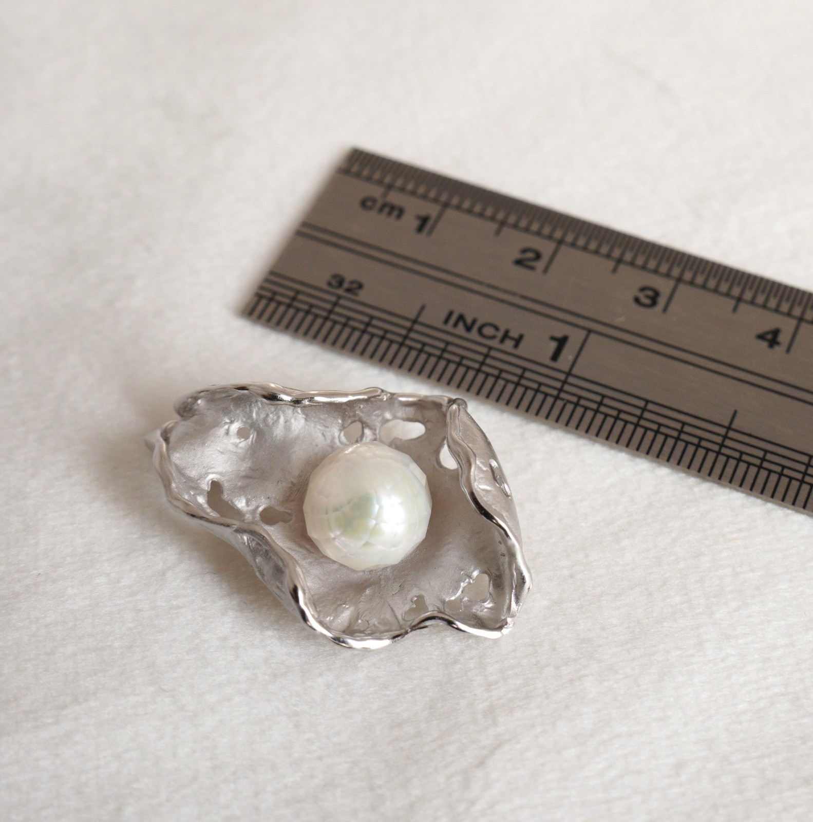 8.7mm White Japanese Akoya Faceted Pearl Pendant Necklace Sterling Silver,18″