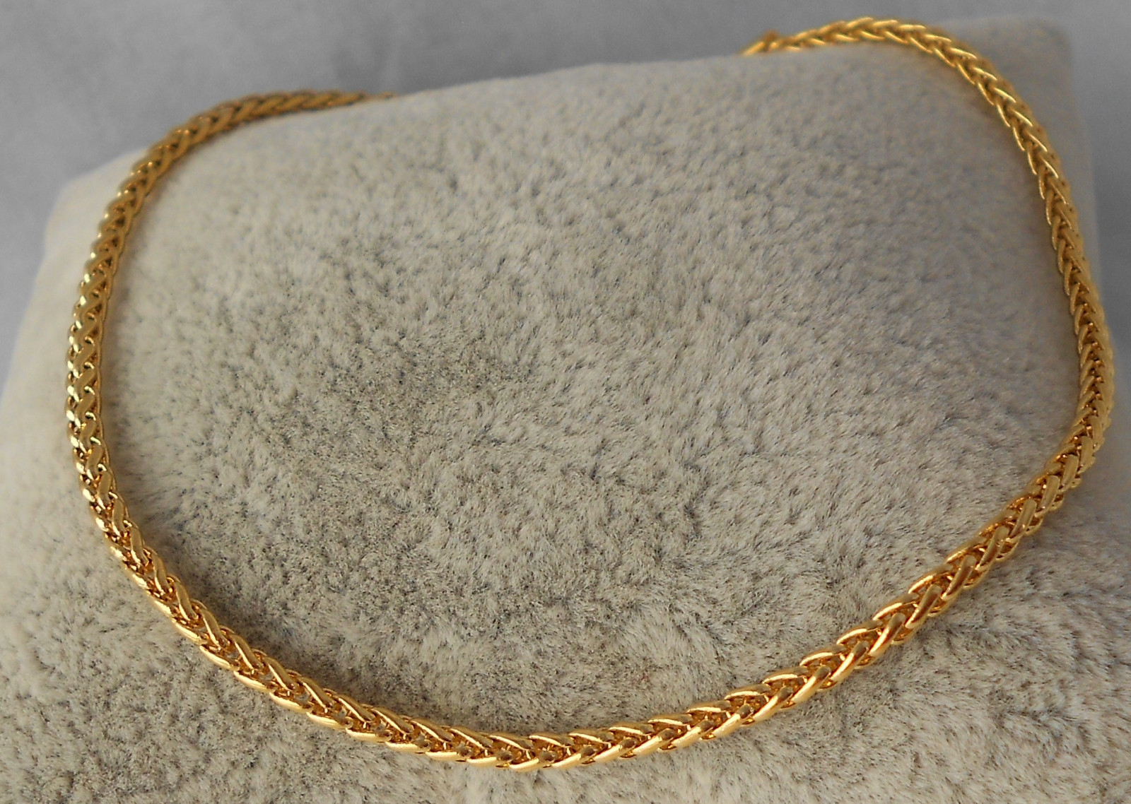 Man’s 18K Gold Layered 3mm Popcorn bracelet 8 1/4 LY08