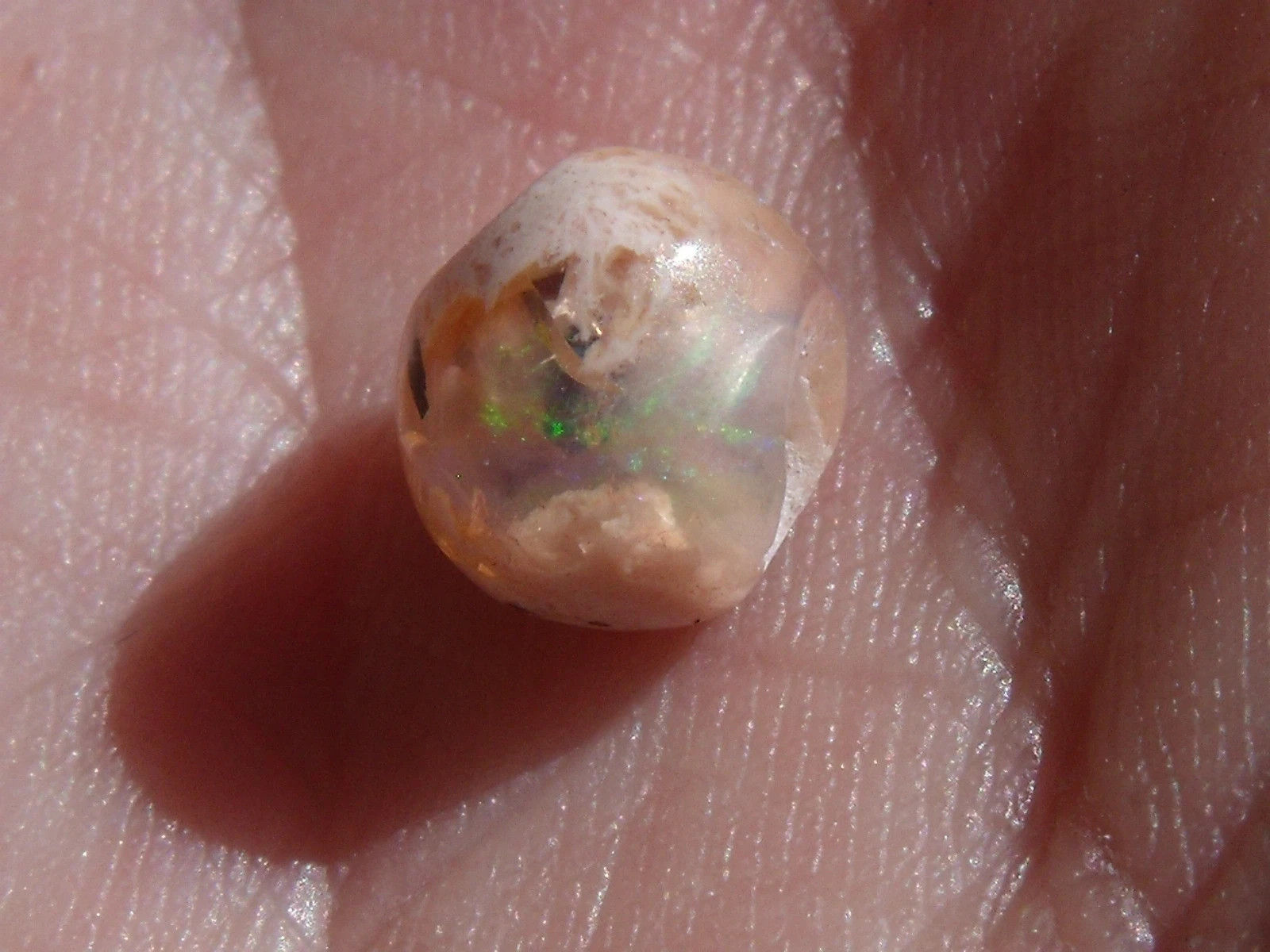1.91 Ct. Round Cut Mexican Cantera fire opal bead.
