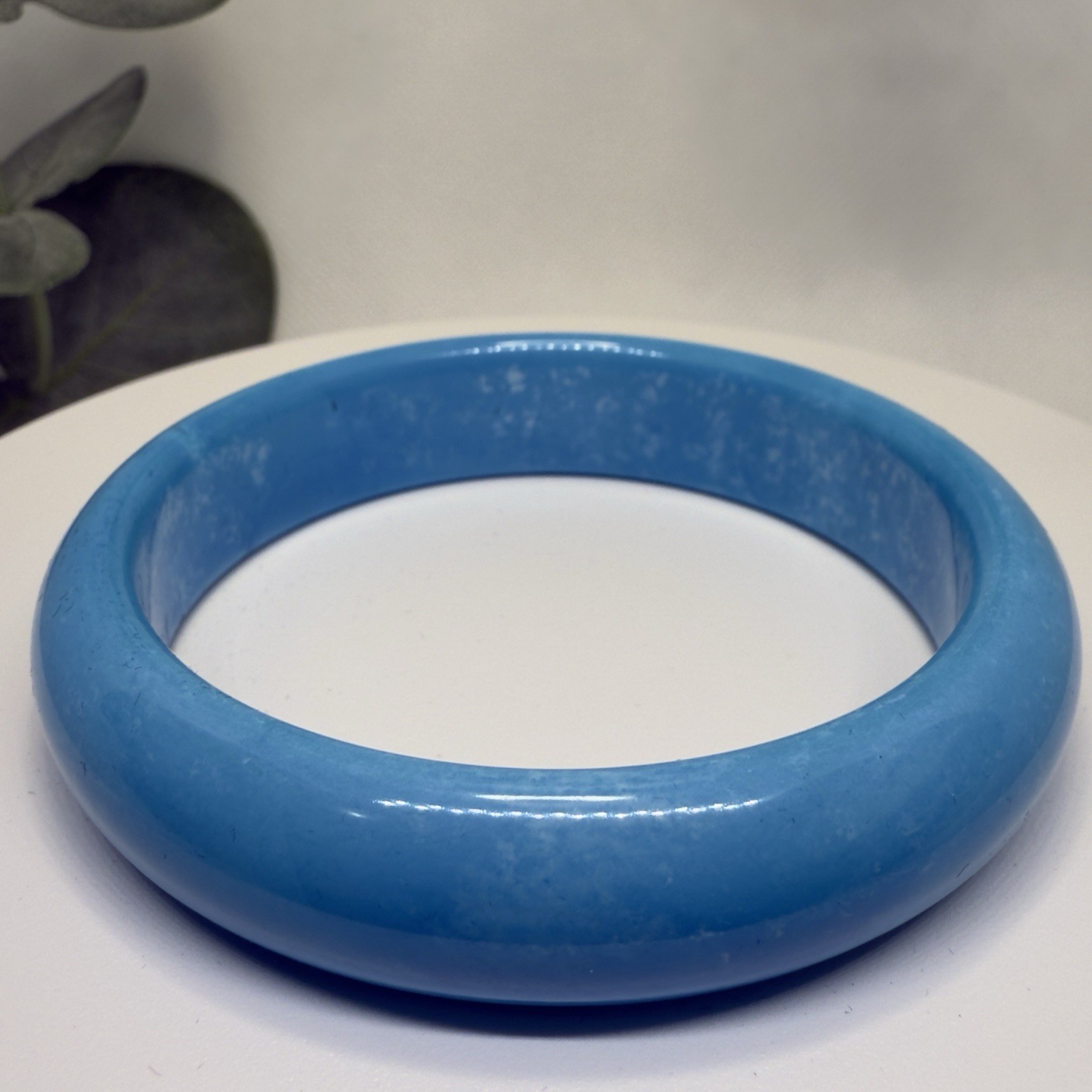Lace Agate Hard Bangle Size: 58.4MM Width: 14.2MM