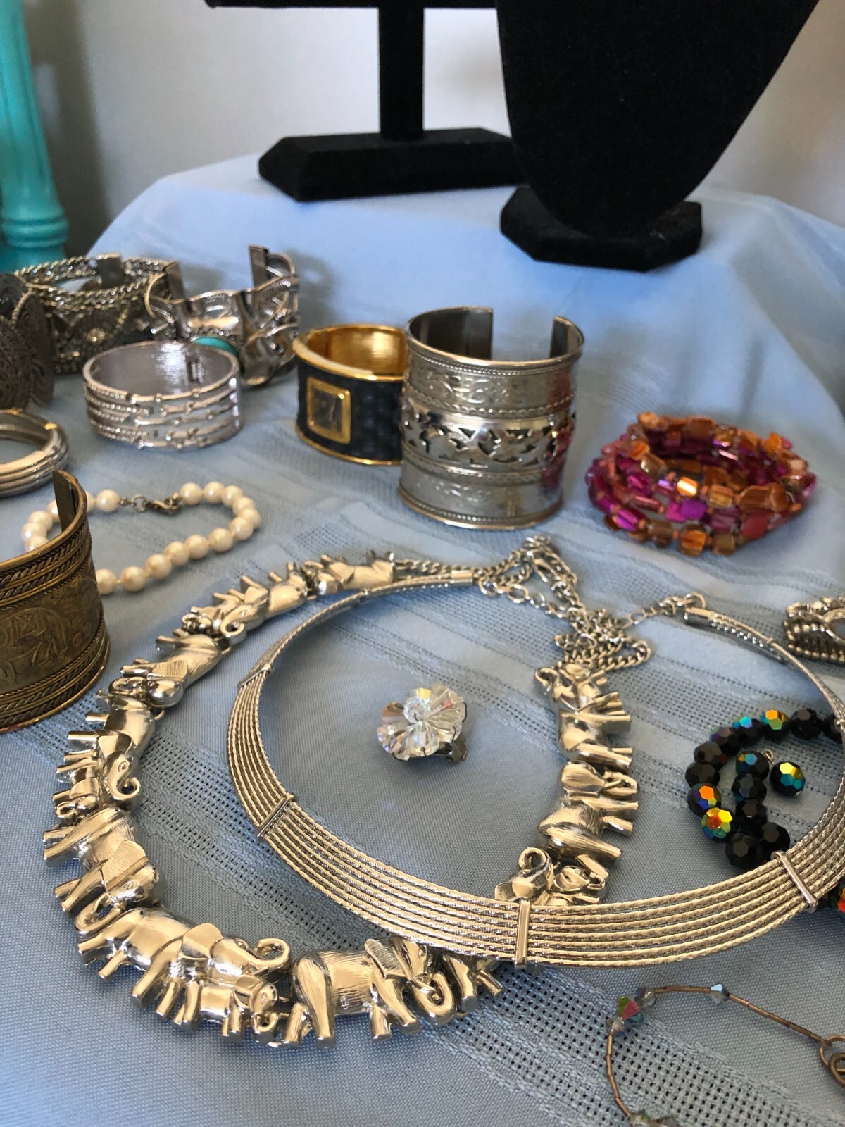 1/2 Pound Vintage To Modern COSTUME JEWELRY Lot. All Wearable!! Beautiful Pieces