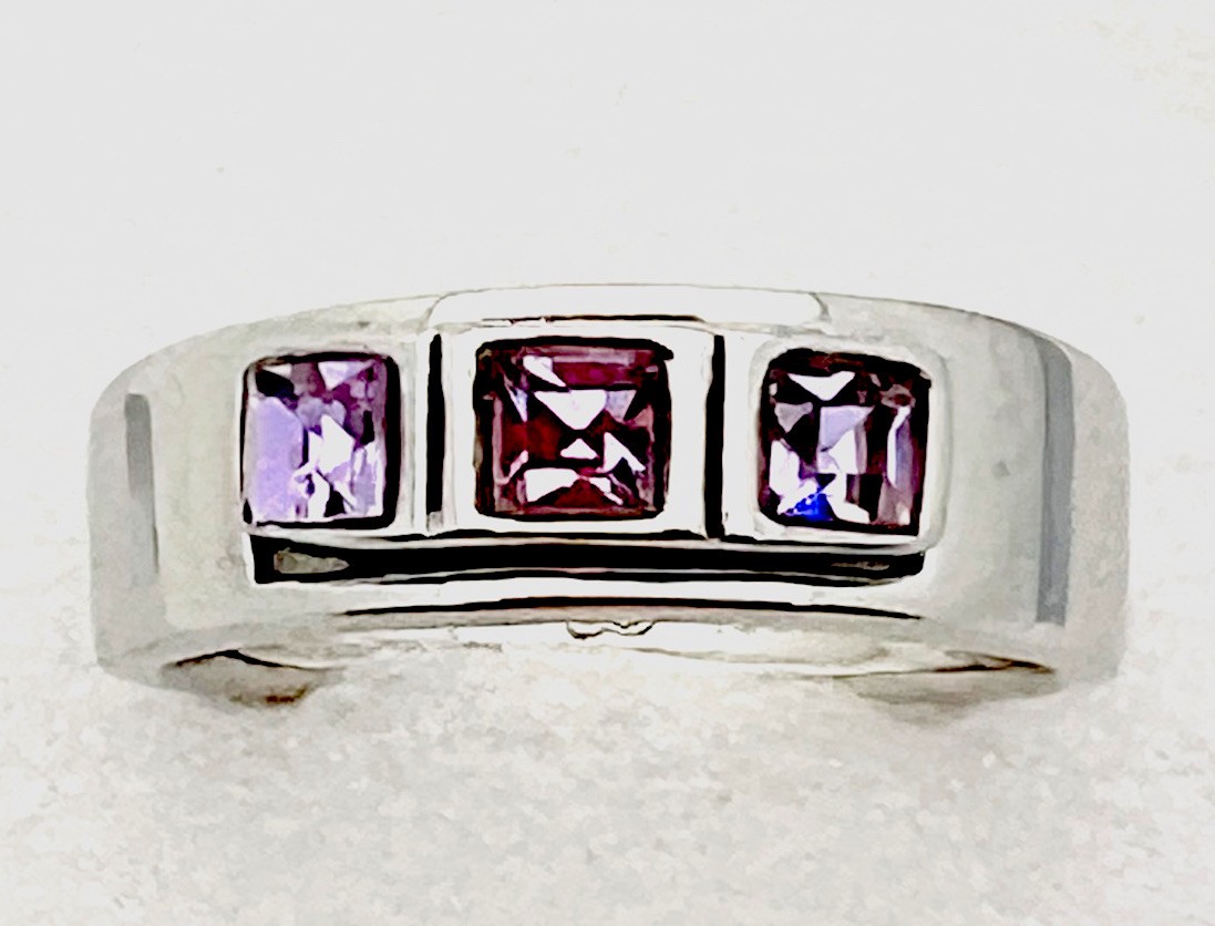 Sterling Silver 925 5.4 Gram Channel Set Light Amethyst Square CZ Ring Size 7