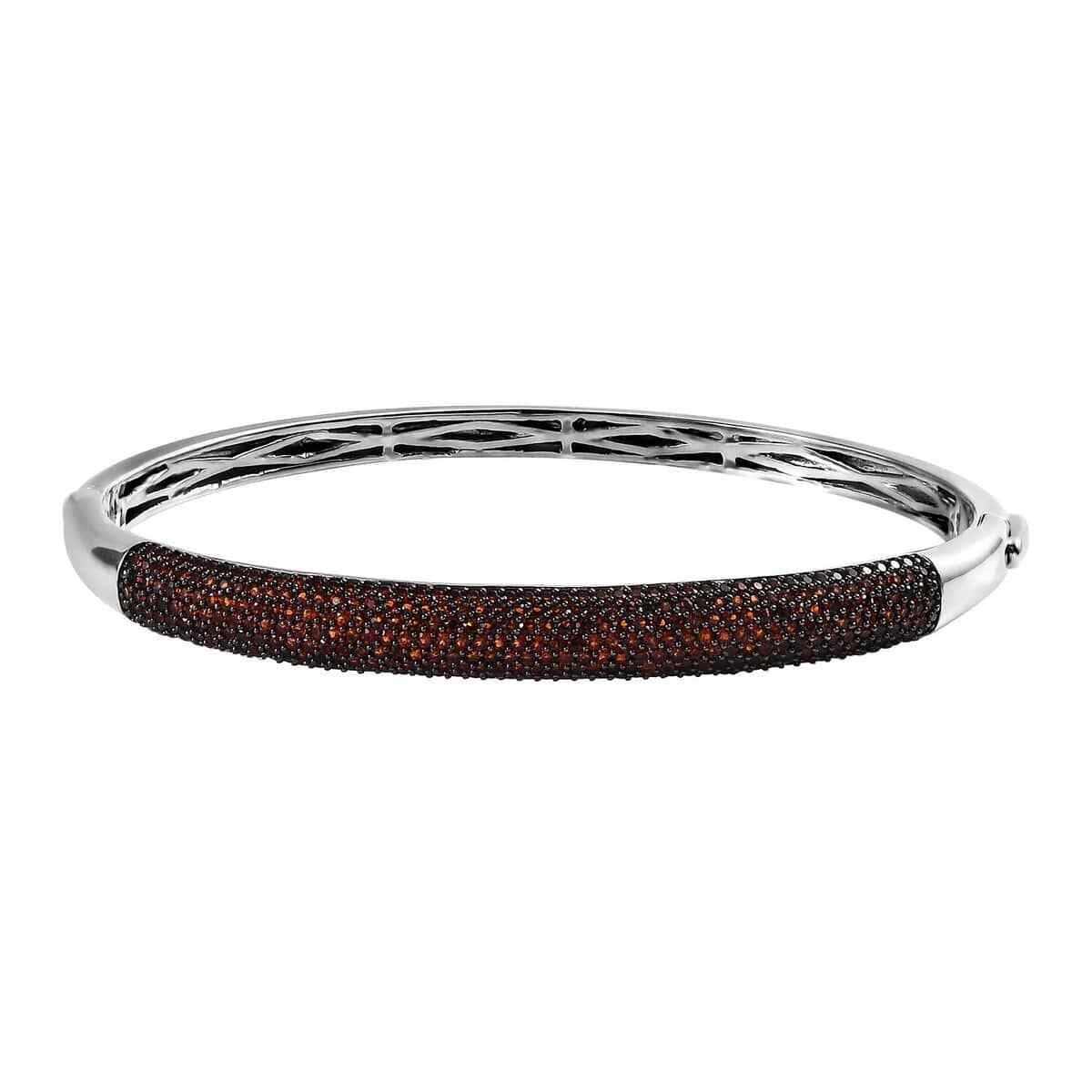 STUNNING!! 3.85ctw Mozambique Garnet Dome Bangle Bracelet Platinum Plated 7.25″