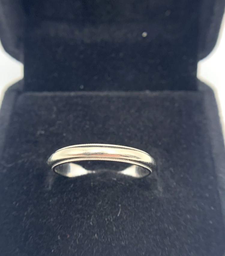 10k White Gold Wedding Band Ring, 3mm, Sz7.5, 2.1g, Milgrain Edge, FREEgfBx$5