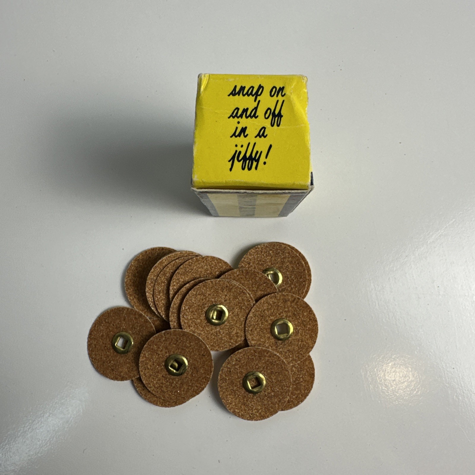 Moore’s Sanding Discs Diameter 7/8″ – Grit: MEDIUM Open Box 20 Discs Only VTG