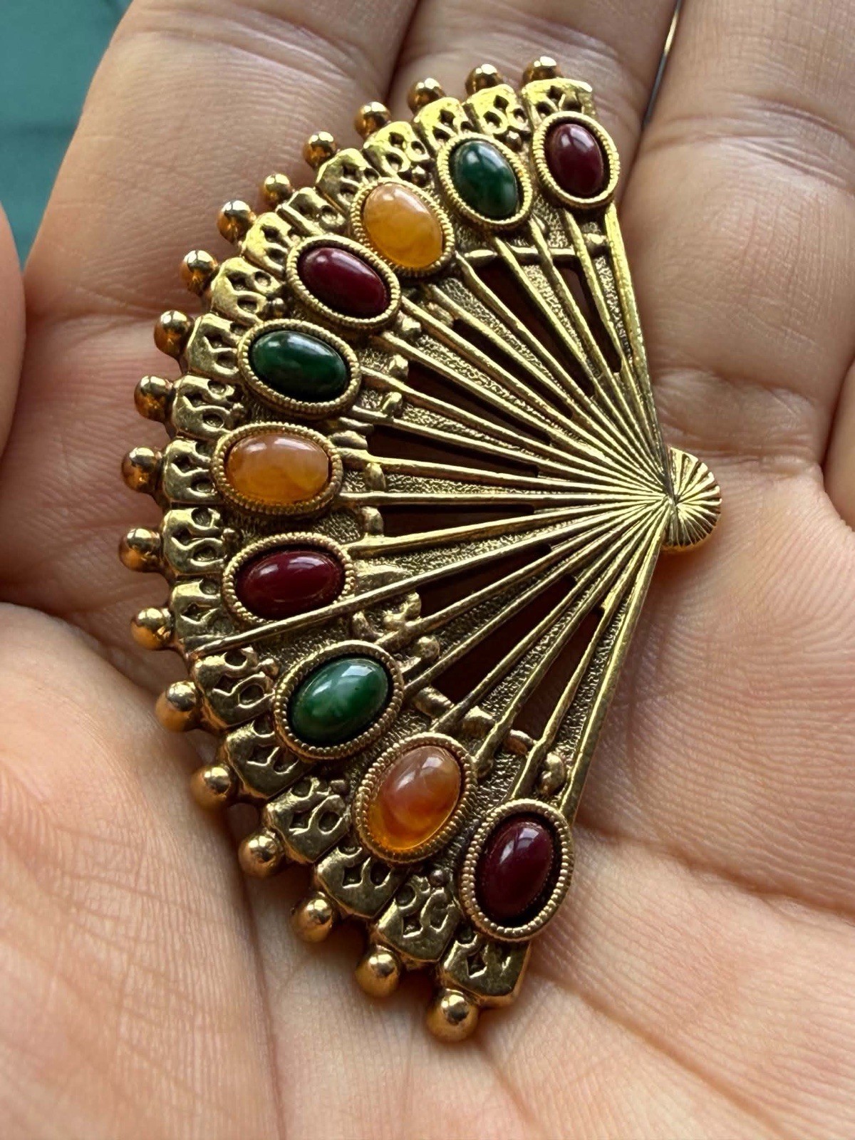 Vintage 1928 Jewelry Gold Tone Green Red Yellow Cabochon Fan Brooch Pin