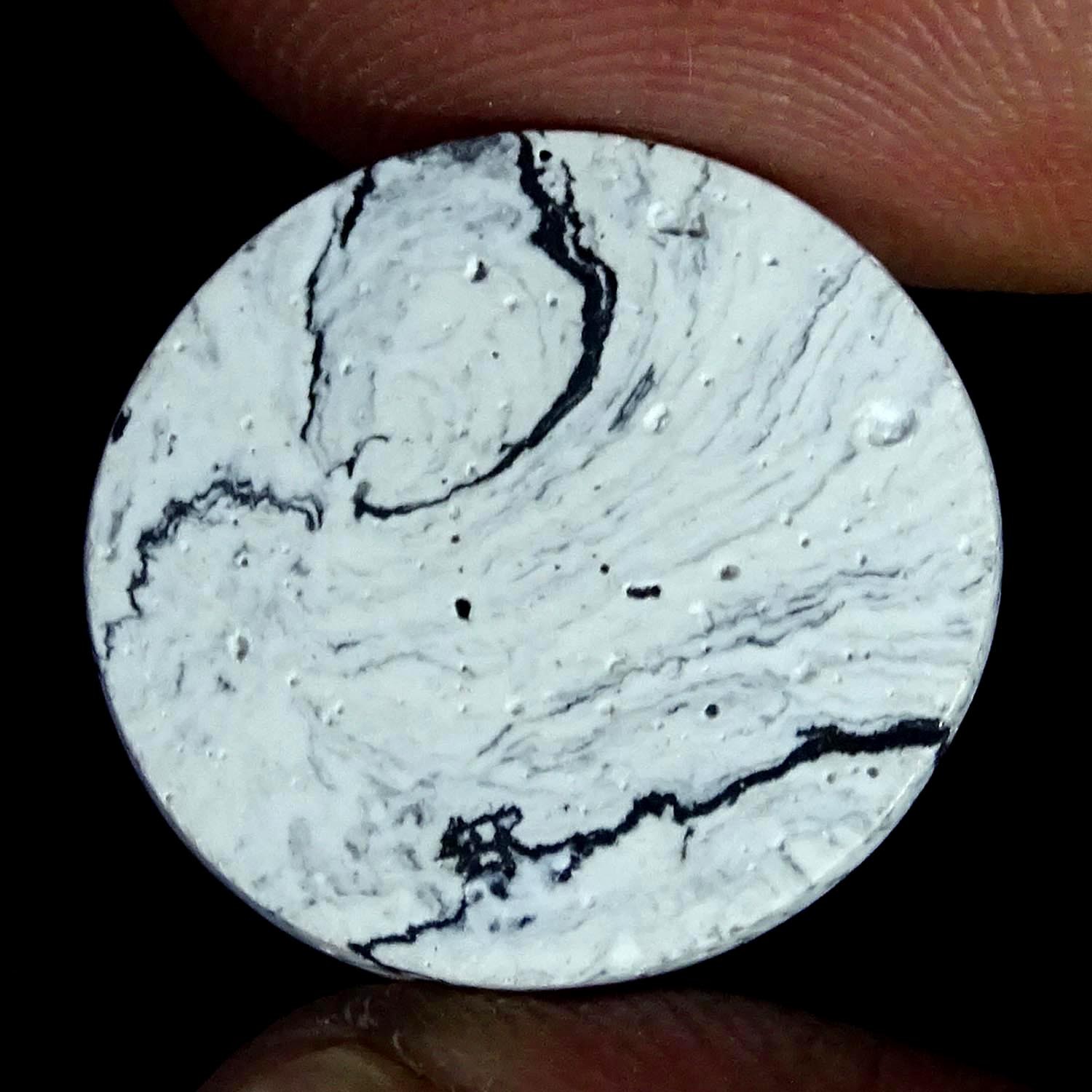 13.90Cts Natural Fire Opal Oval Cabochon Designer Gemstone 17X18X7MM