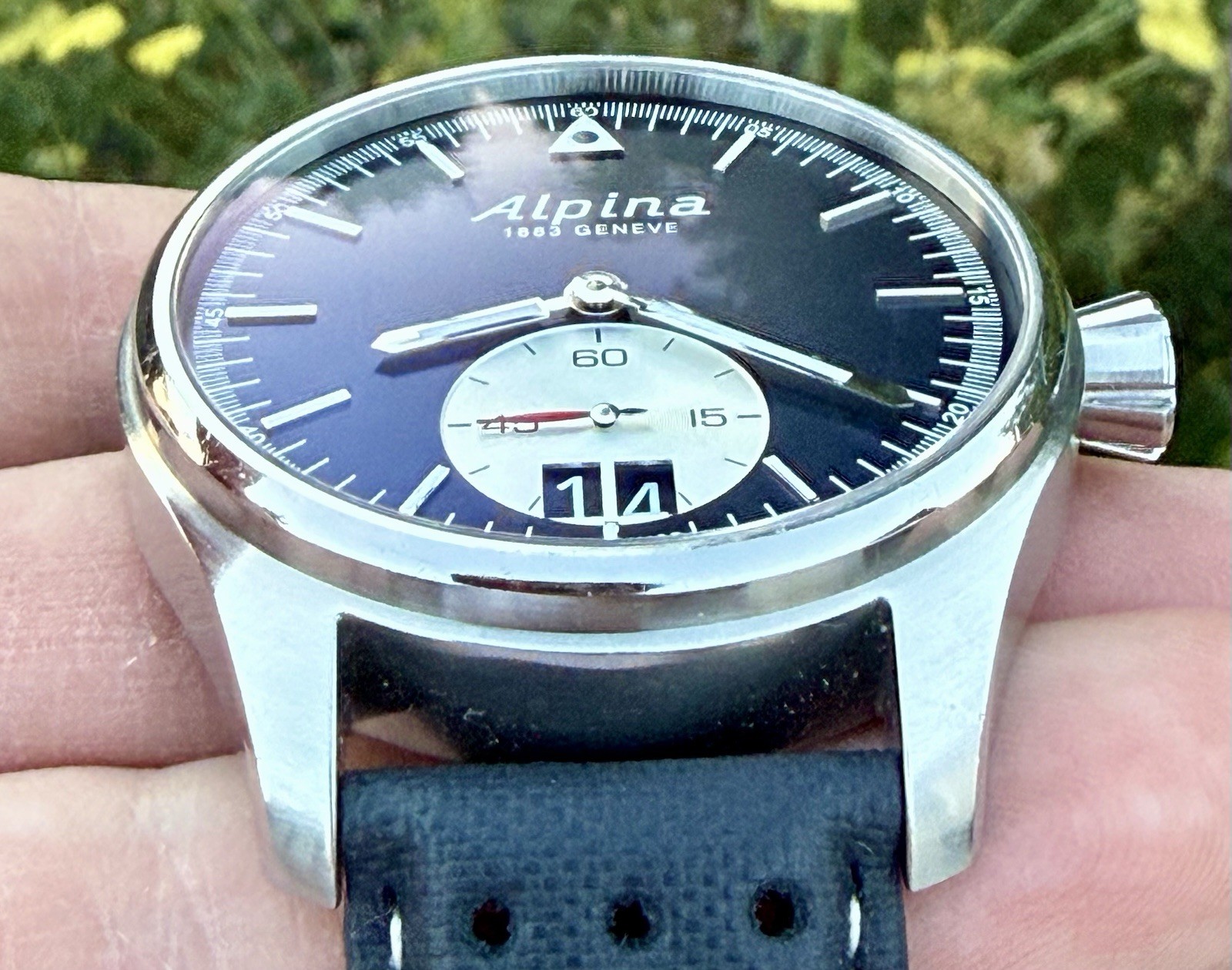 Alpina Startimer Pilot Big Date Quartz Blue Dial 44mm Watch Only AL280X4SP26