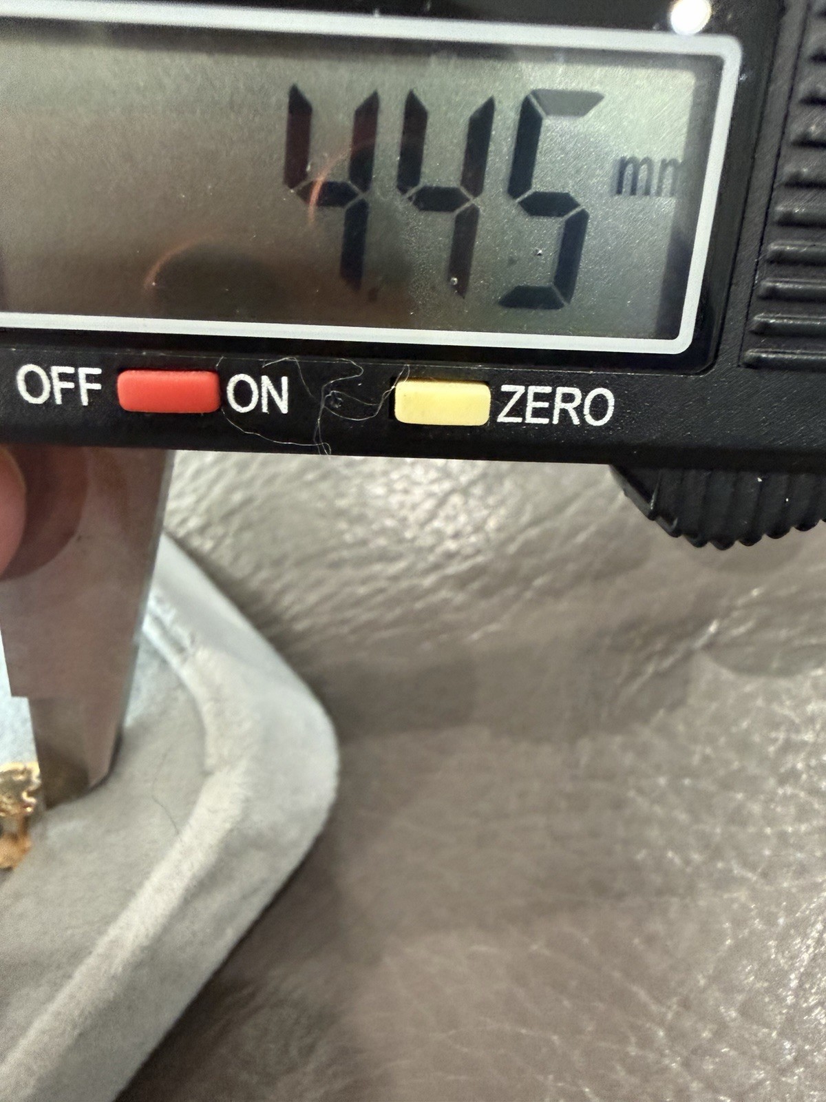 TOUS Yellow 750 18k Gold Bear Earrings Authentic