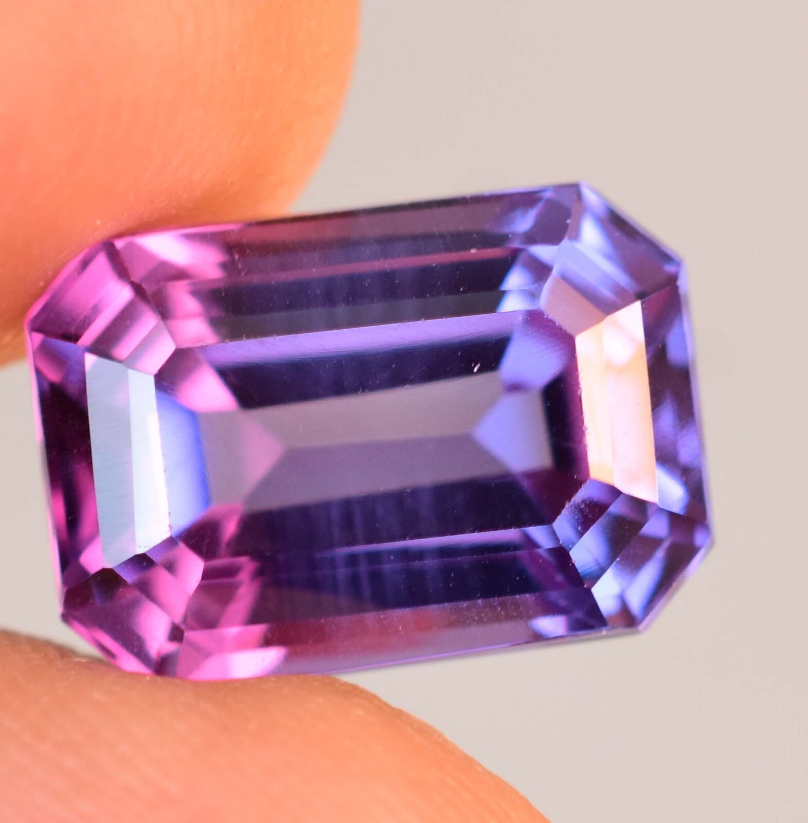 Flawless Natural Color Change Alexandrite 13.20 Ct Certified Loose Gemstone