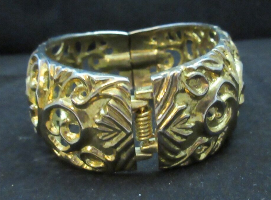 Vintage Open Work 1 1/4 Inch Wide Hinged Cuff Clamper Bracelet Gold Tone As Is