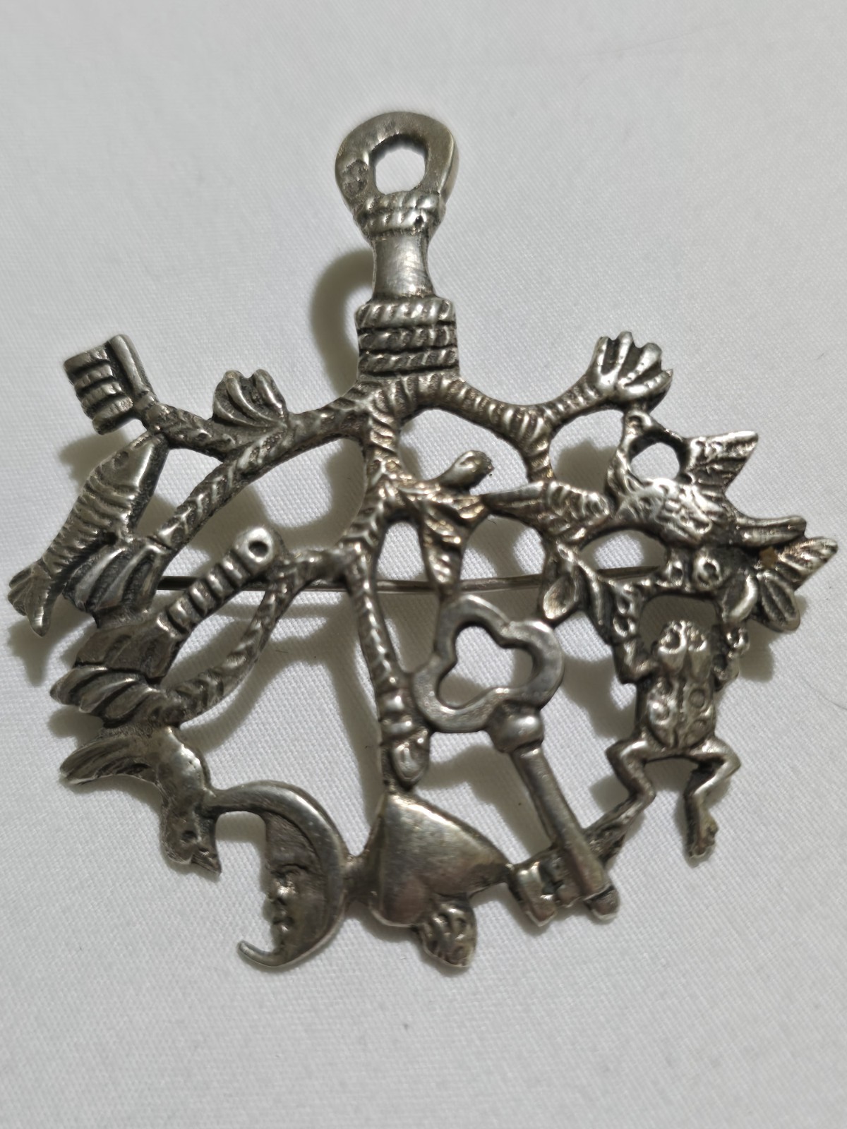 ANTIQUE PERUZZI FLORENCE ITALY 800 SILVER CIMARUTA PENDANT PIN STREGA AMULET