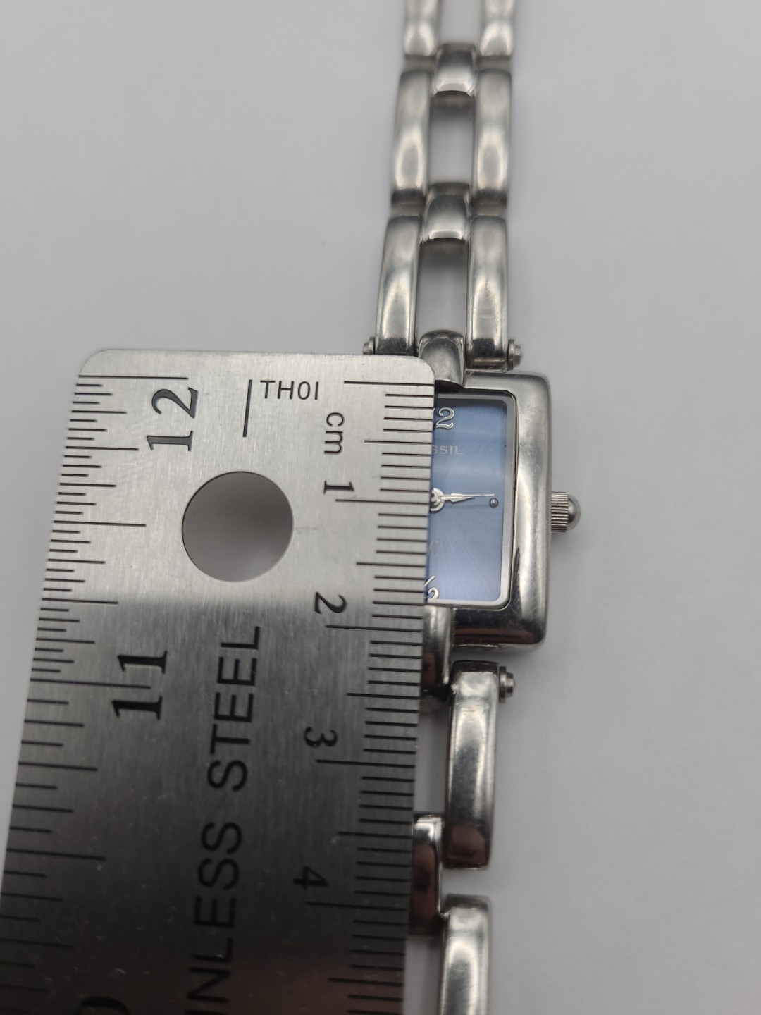 Vintage Fossil Womans Watch ES-8956 F2 Blue Dial New Battery Working