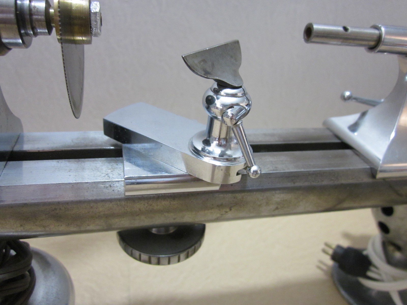 Derbyshire 8mm Watchmakers Lathe 12″-Bed