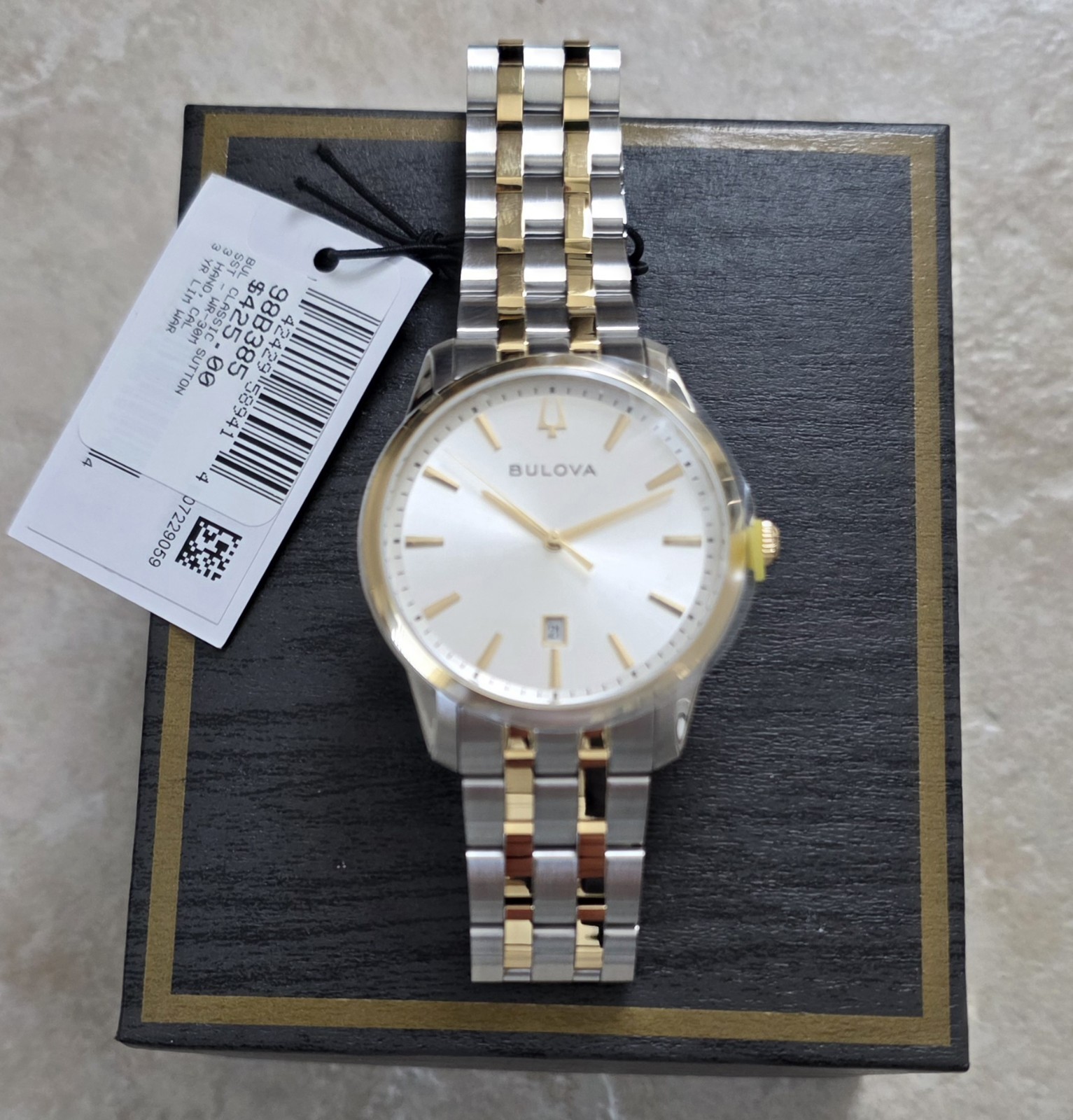 NEW Bulova Men’s Classic Quartz Calendar Slim Movement 2tone Watch 40 MM 98B385