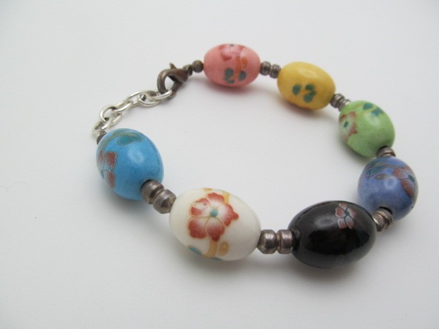 Vintage Painted Flower Ceramic Multi Color Egg 13.25mm Silver Tone Link Bracelet