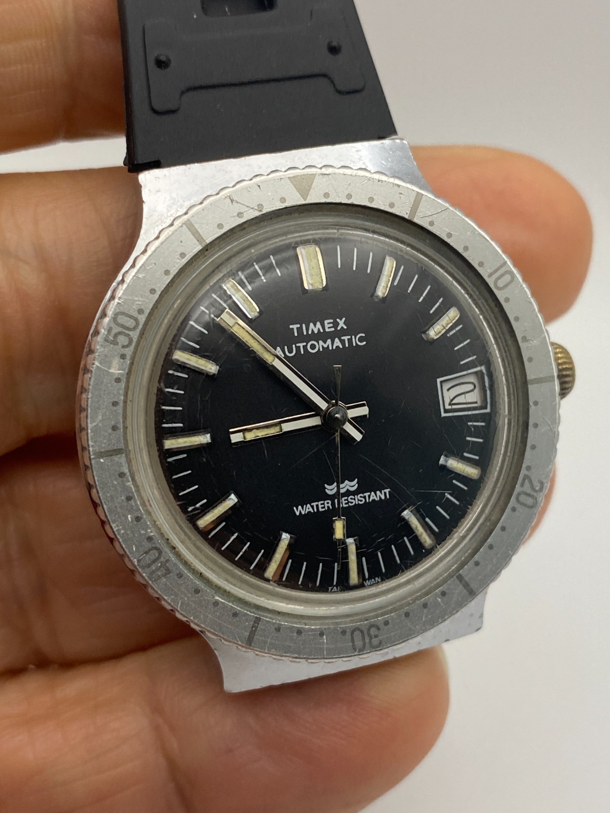 Vintage Timex Viscount Automatic Dive Date Watch 38mm Running Accurate +-2 Min