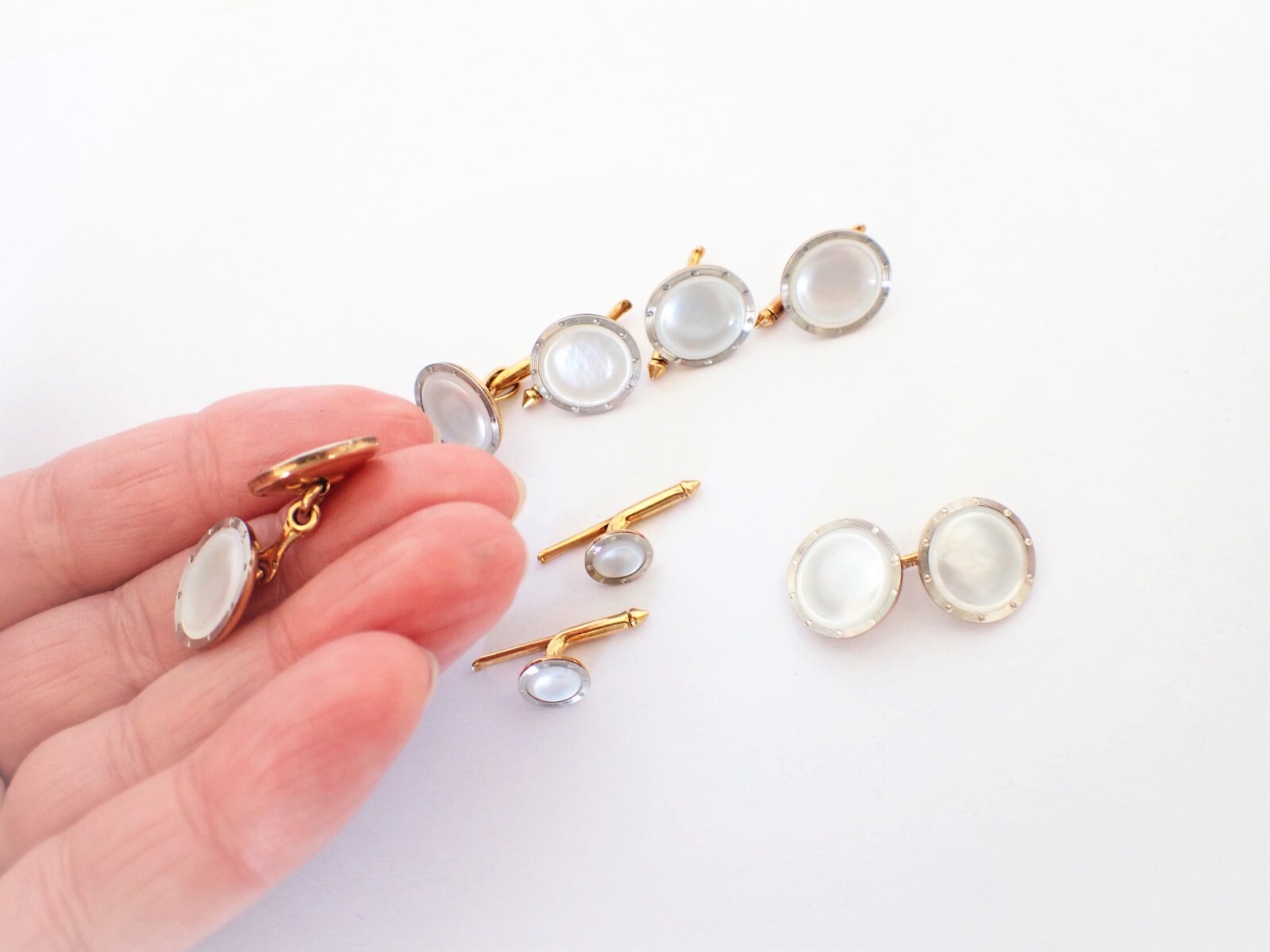 Art Deco Larter & Sons 14K Yellow & White Gold Mother Of Pearl Cufflinks Set Box