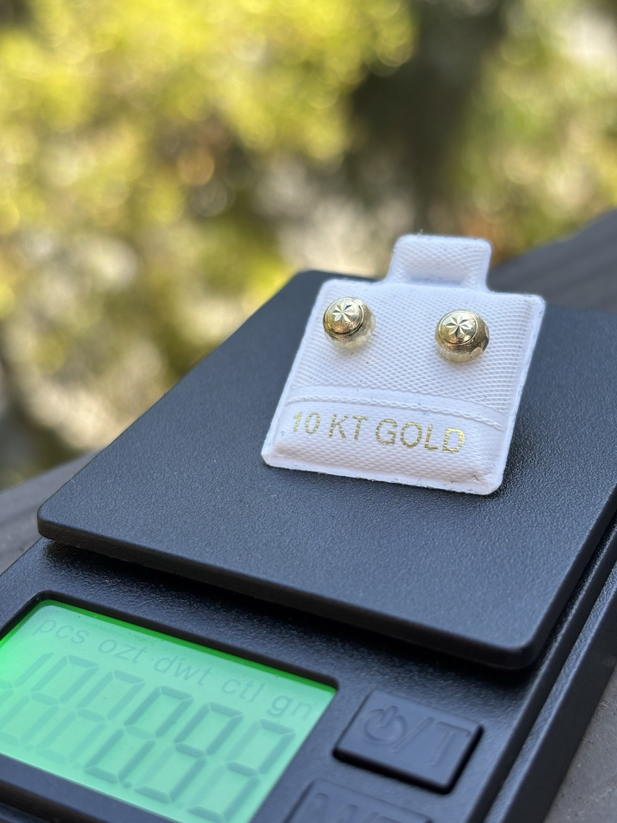 10K Yellow Gold Round Stud Earrings ,double view