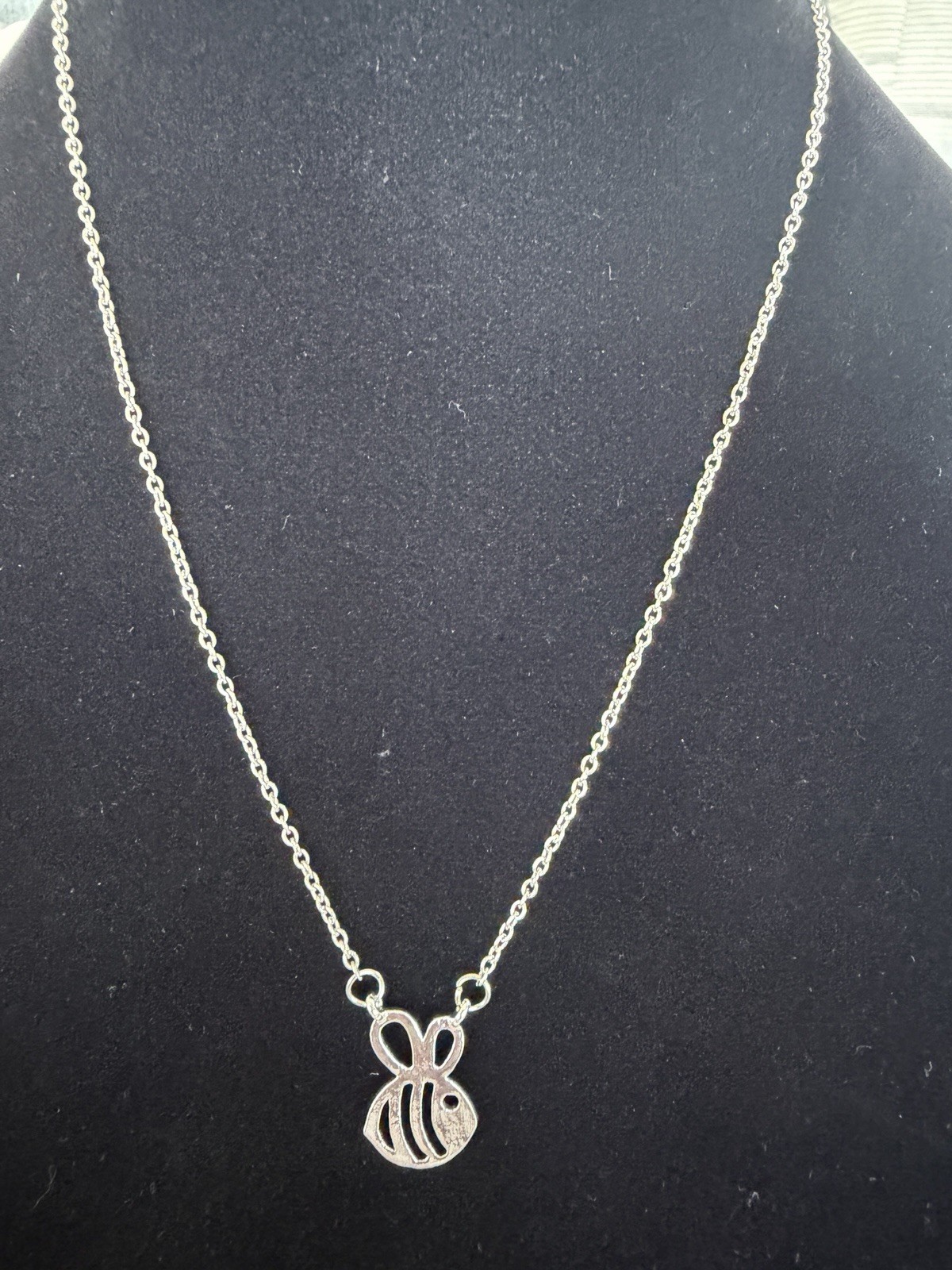 Bee Necklace Silver