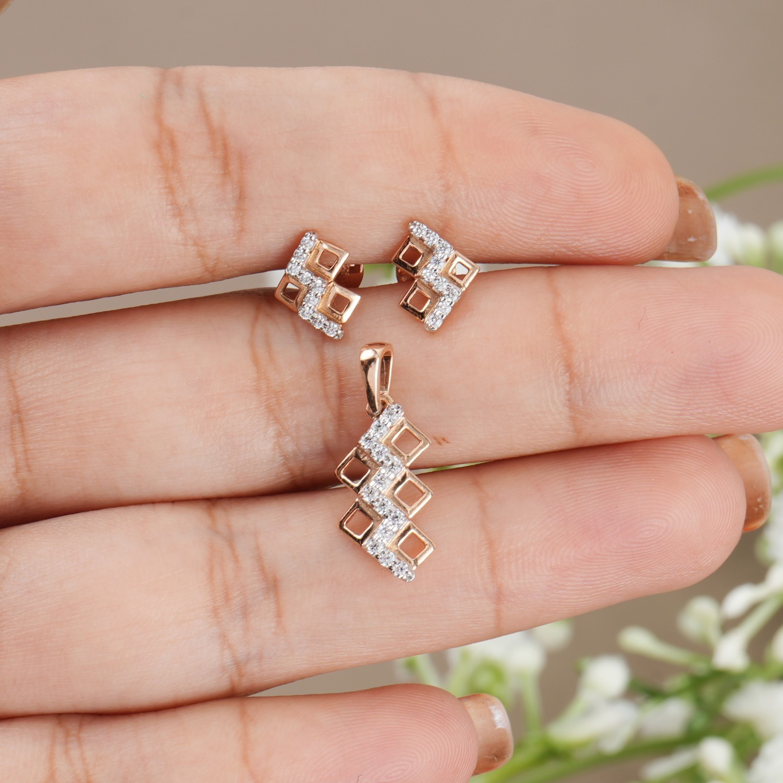 925 Sterling Silver Zigzag Earrings Set With CZ Diamonds Box Studs