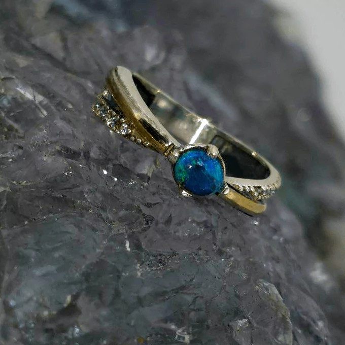 Natural Lightning Ridge Black Opal 0.40ct 925 Silver & 9K Gold with CZ Ring US 8