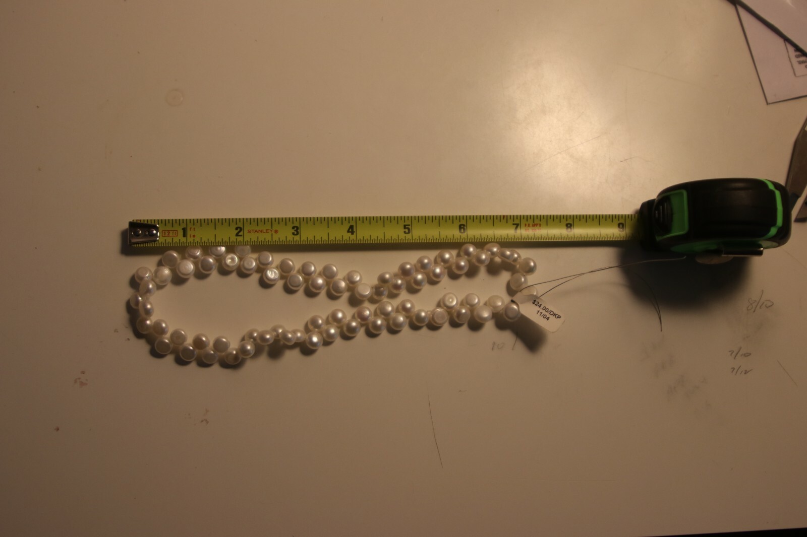Pearl white Flat bottom rounded 8x6mm dr6