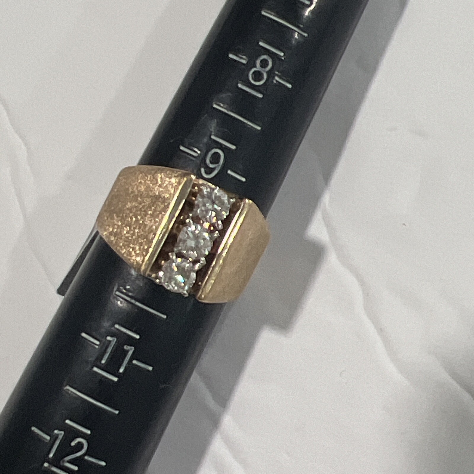 Men’s 10 KT Solid Gold 3 Diamond’s Large BRUSHED Band RING Size 10 STAMPED NEW
