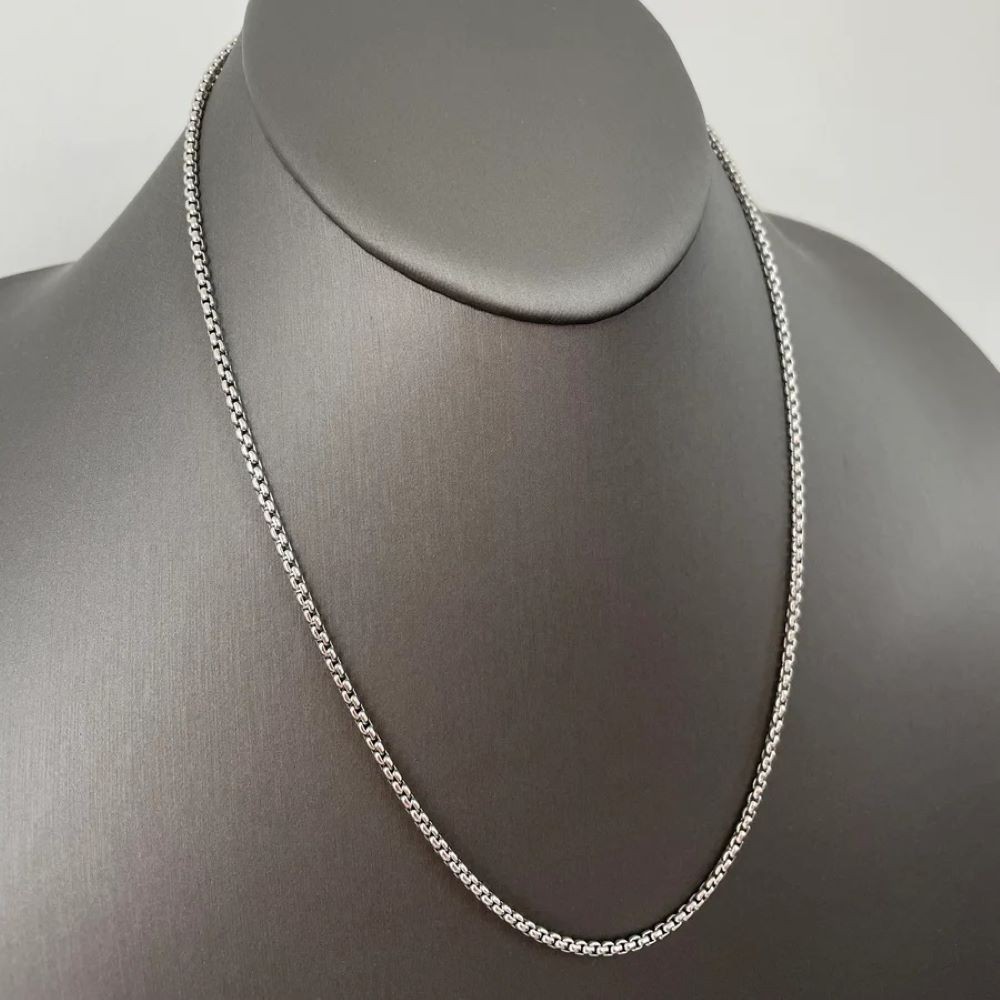Verona Jewelers Sterling Silver 2.5MM Classic Italian Round Box Chain Necklace-